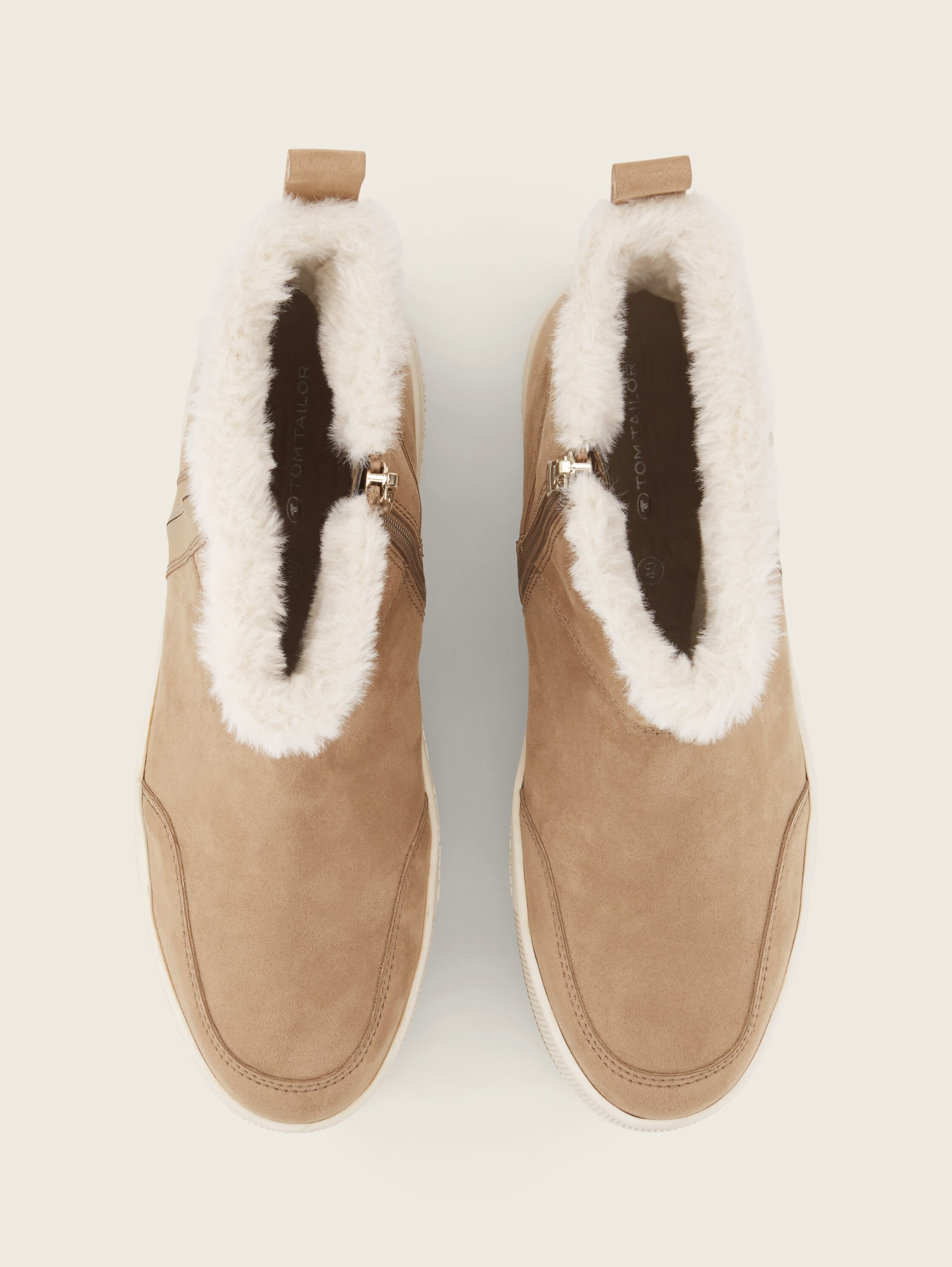 Ankle boots with flat heels - dark sand - Product view from top 