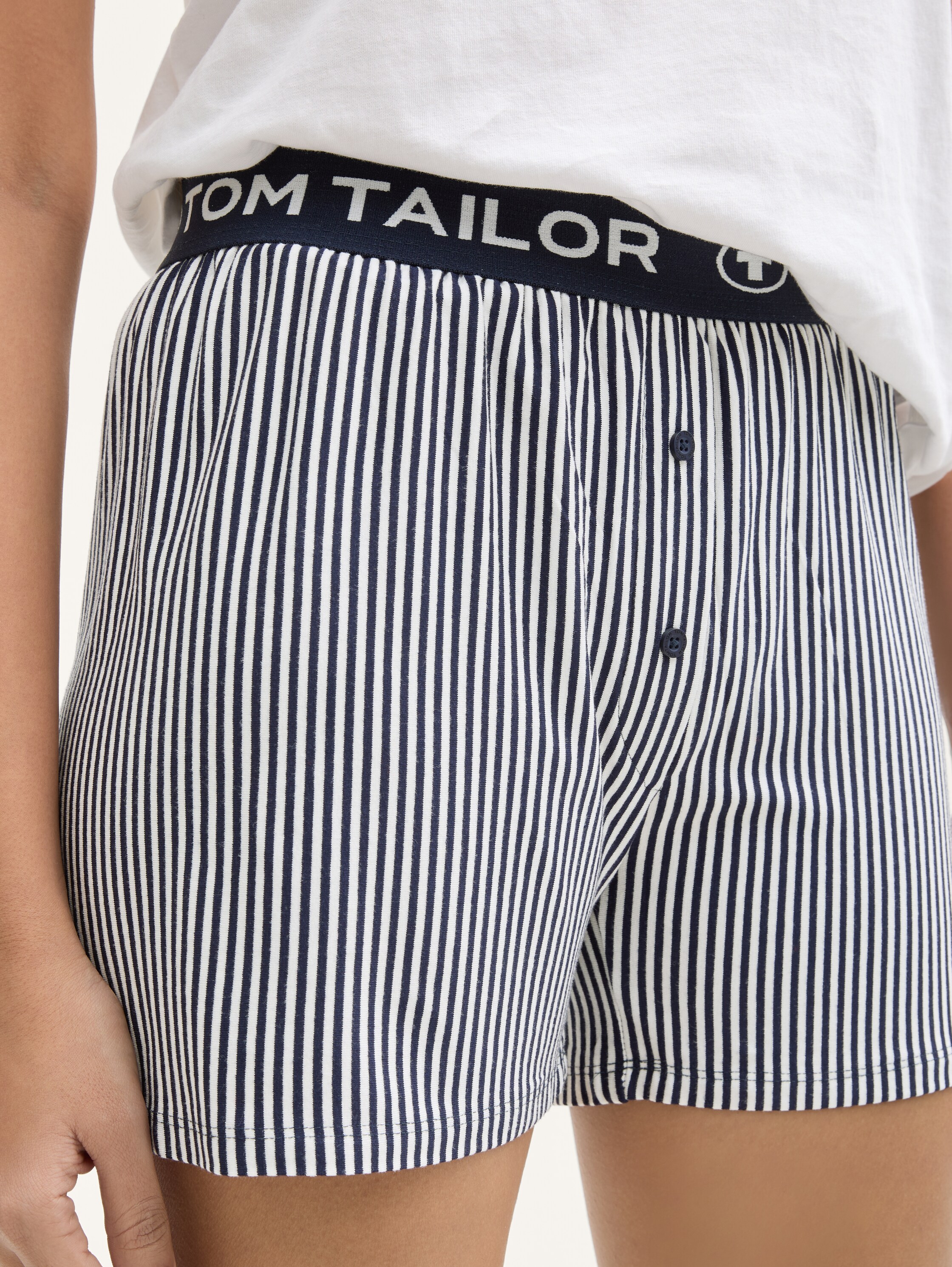 Pyjamashort met streeppatroon - blue_stripes - 