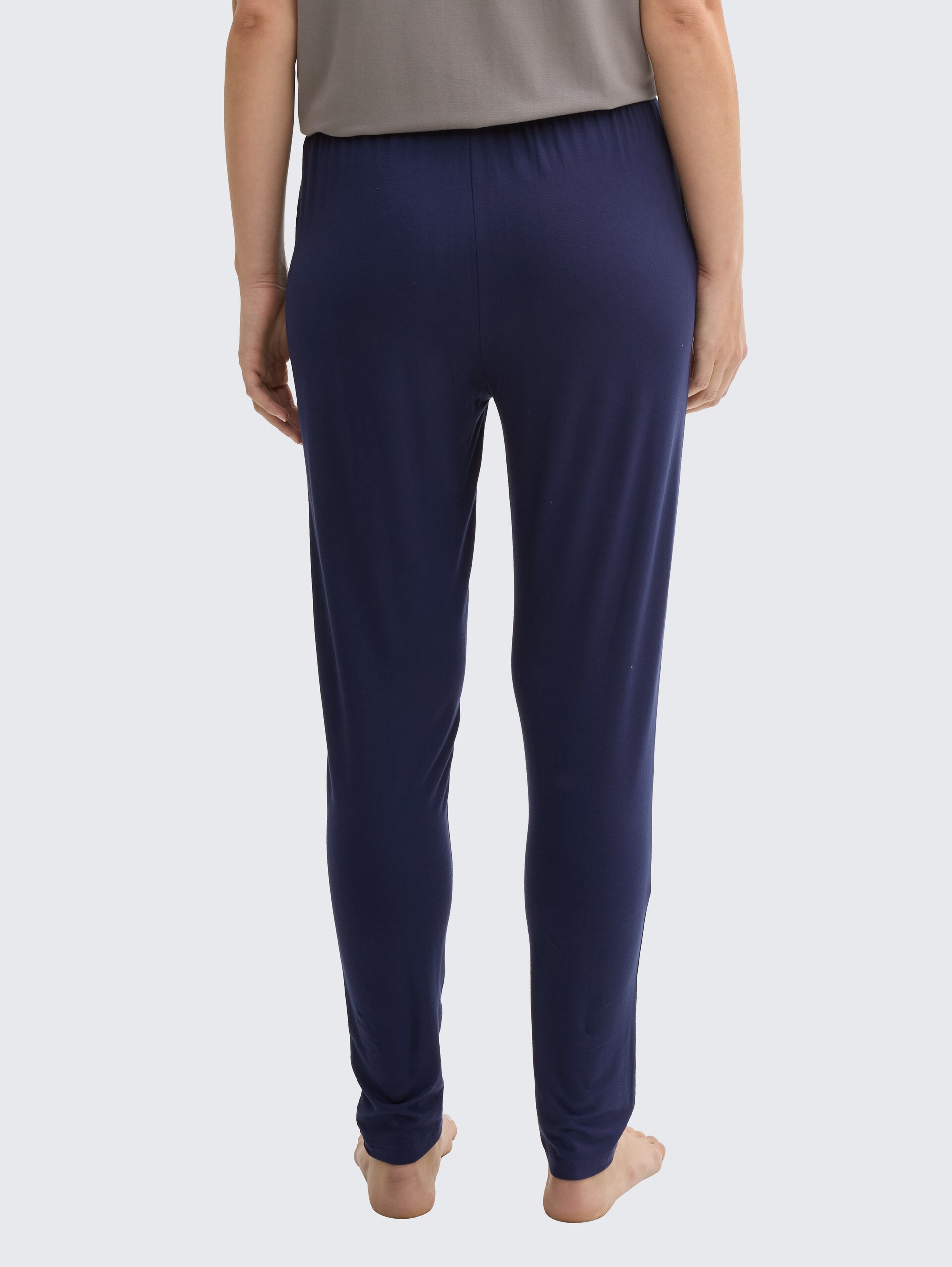 Basic Pyjama-Hose - blue-dark-solid - Model-Rückansicht