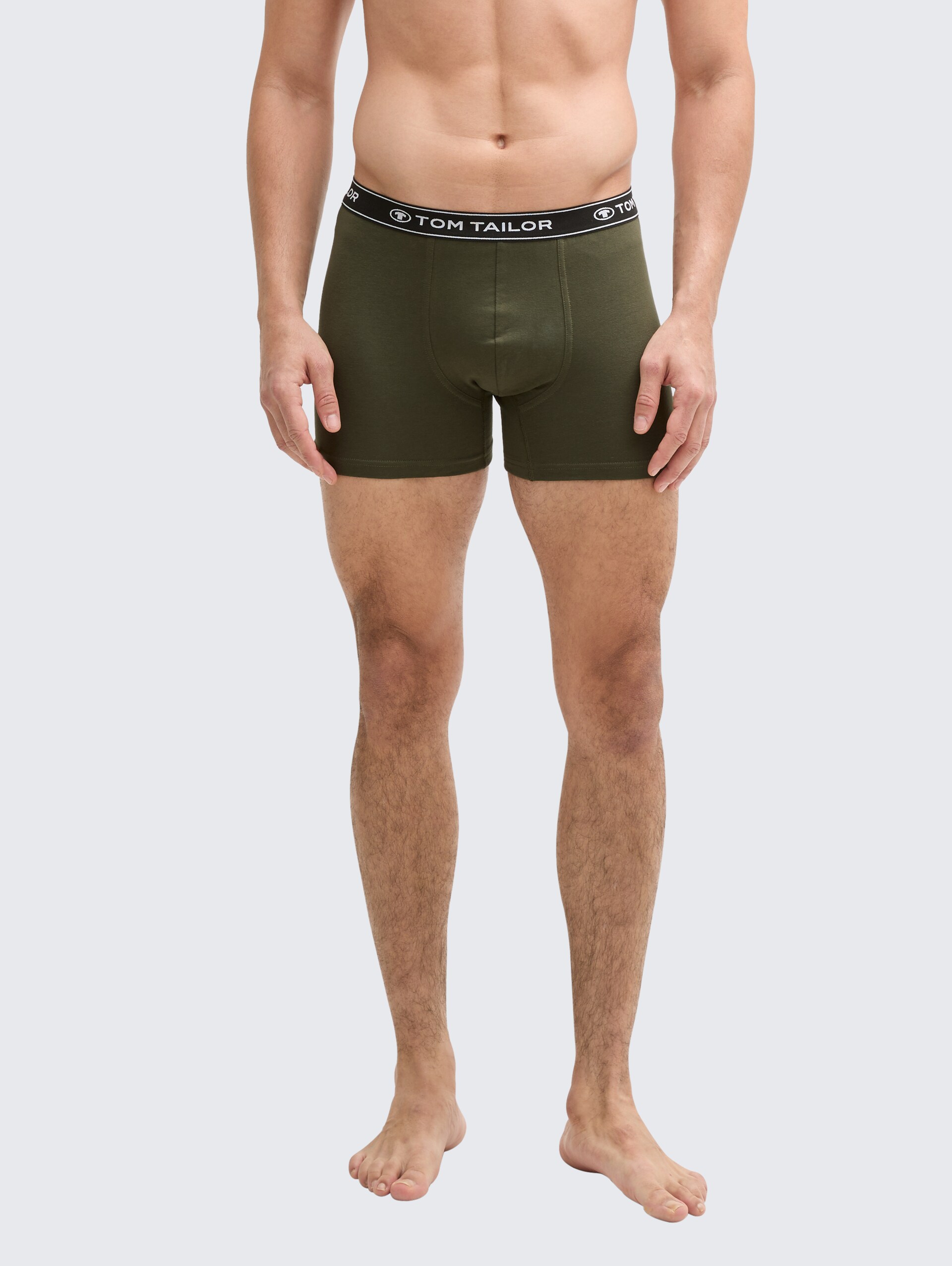 Mittellange Boxershorts im 3er-Pack - green melange - Ausschnitt Model-Vorderansicht