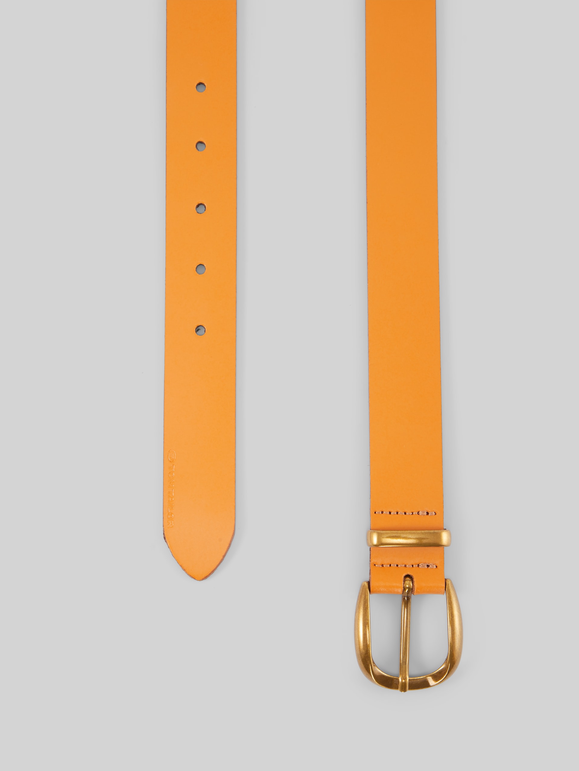 TTBROOK leather belt with rounded pin buckle - light cognac - Product view from top