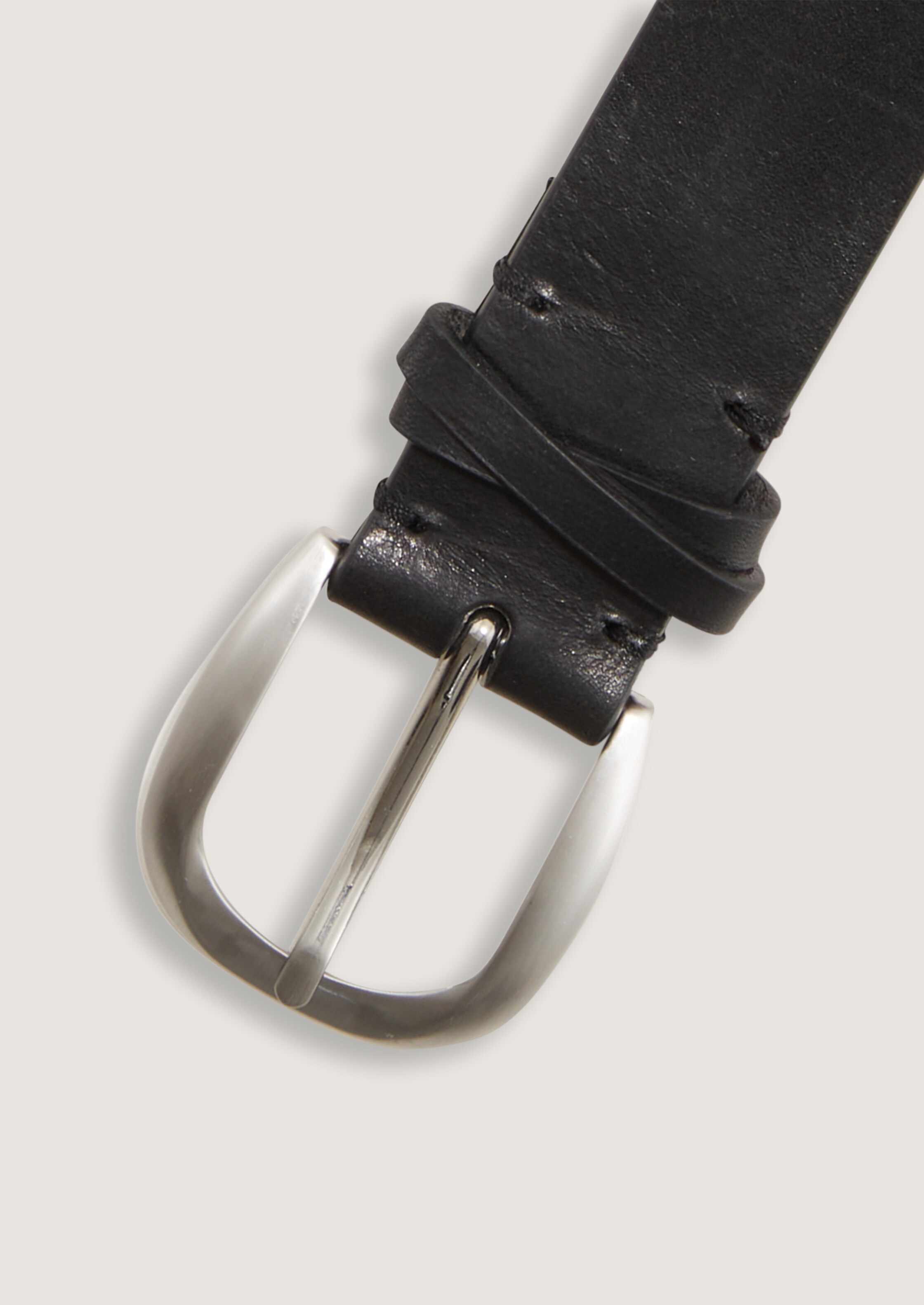 TTNANCY Ledergürtel mit abgerundeter Dornschließe - black_uni - 