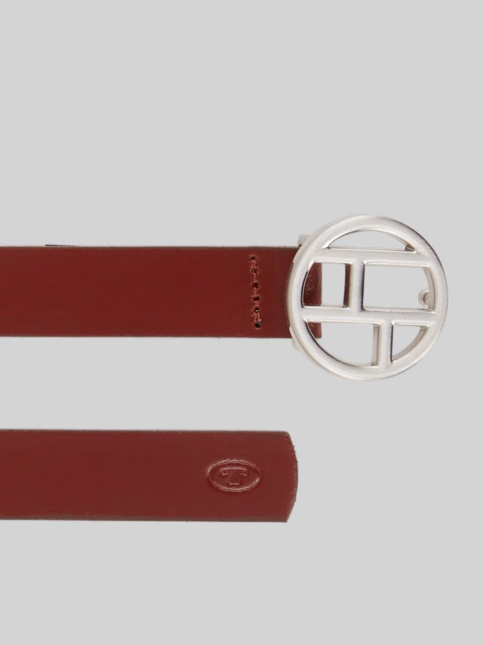 Ceinture en cuir à boucle ardillon ronde - light brown uni - Vue du produit du haut
