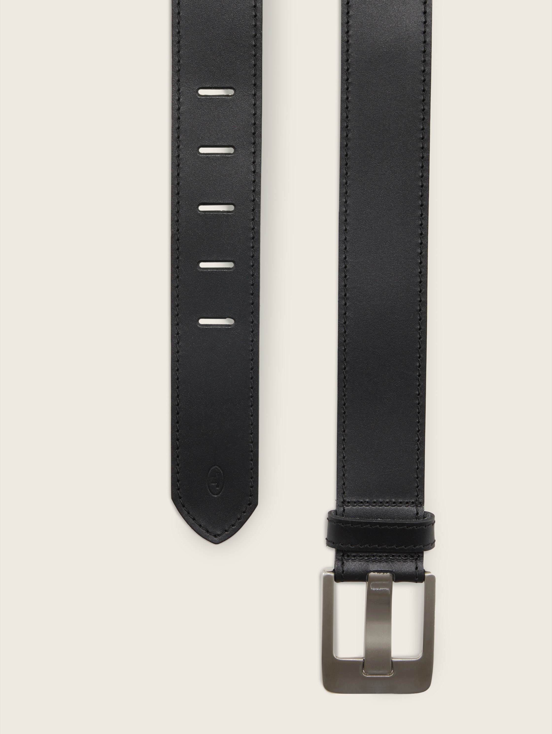 TTLAUREL Ledergürtel mit eckiger Dornschließe - black uni - Produkt-Ansicht von oben 