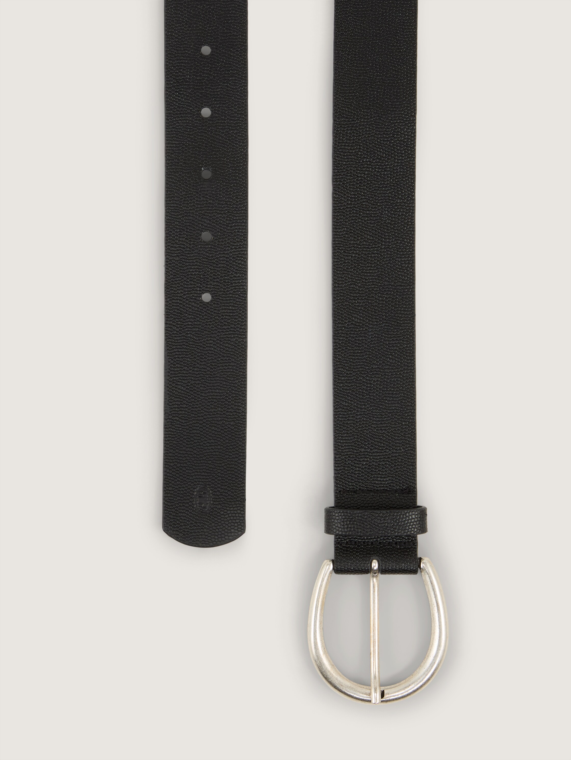 TTIVY Ledergürtel mit abgerundeter Dornschließe - black_uni - Produkt-Ansicht von oben 