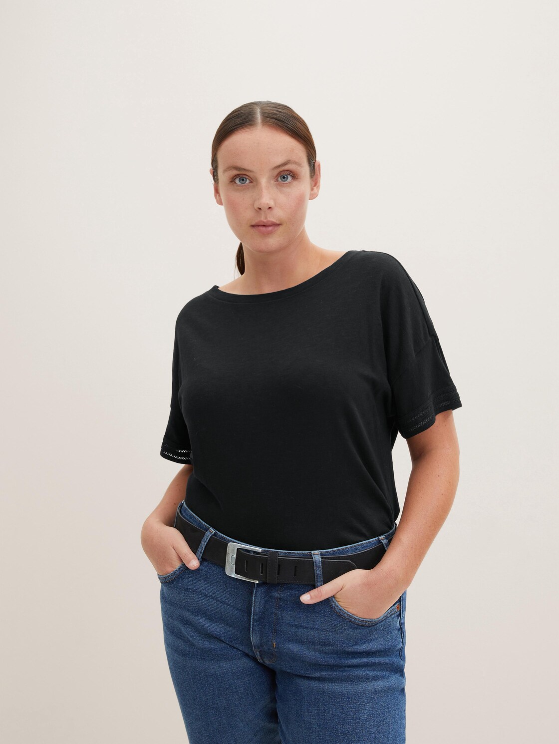 TTLUCY Plus Size - Velourledergürtel mit eckiger Dornschließe - black uni