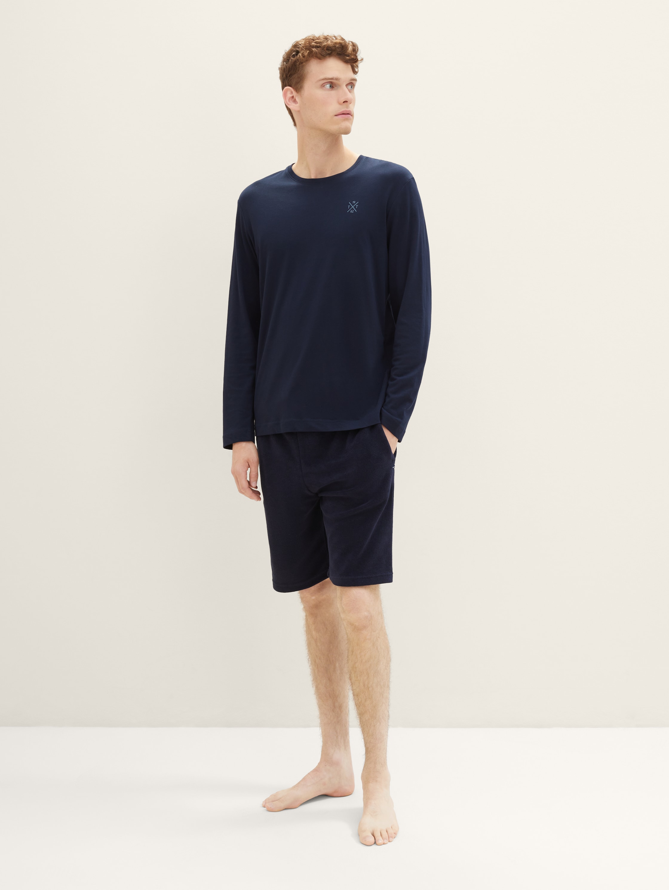 Bermudas - blue-dark-melange - Model front view