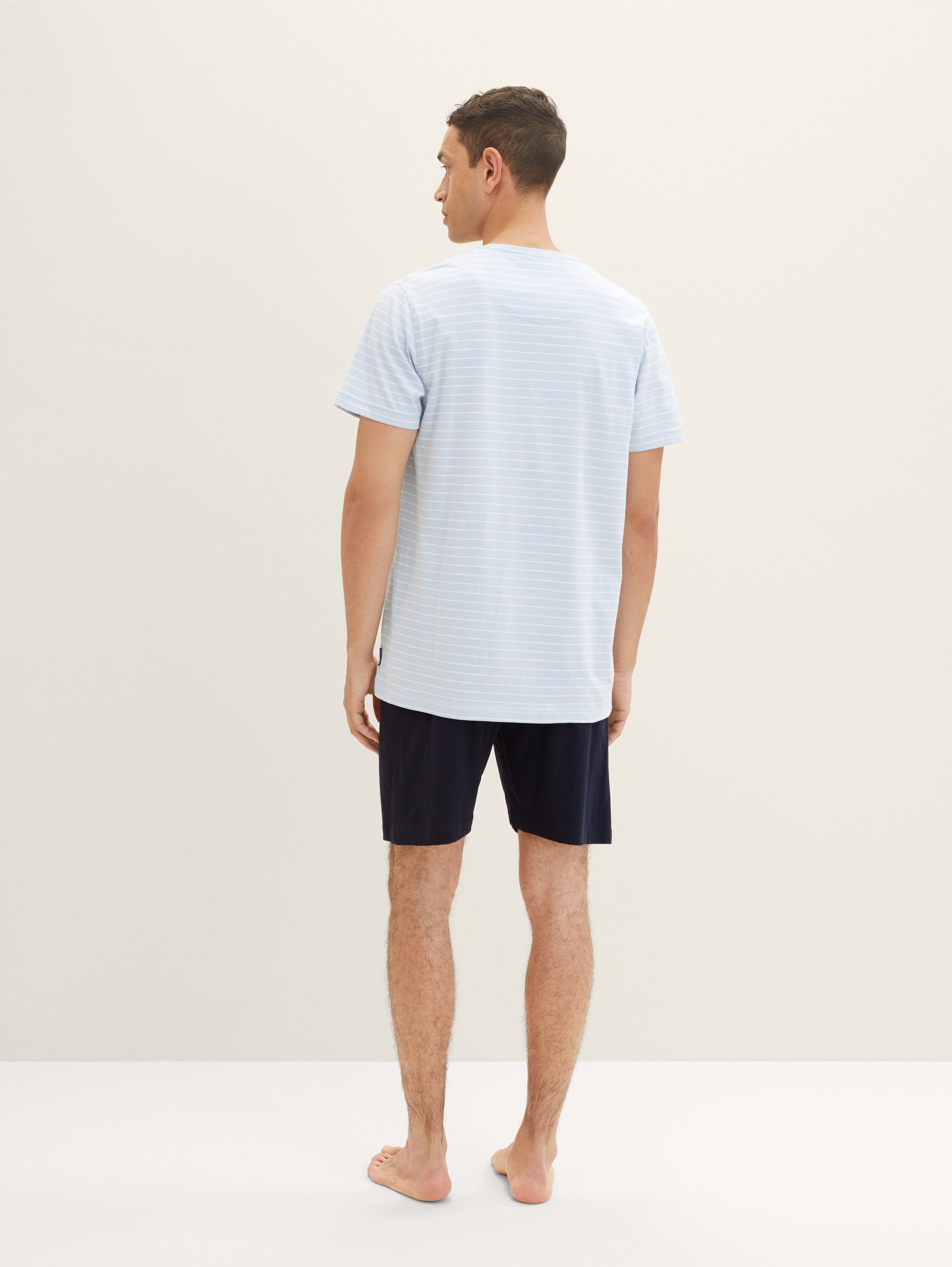 Striped short pyjamas - blue-light-stripe - Neckline model-back view