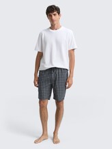 Bermuda en coton avec motif à carreaux - green-dark-check - Vue de face du modèle