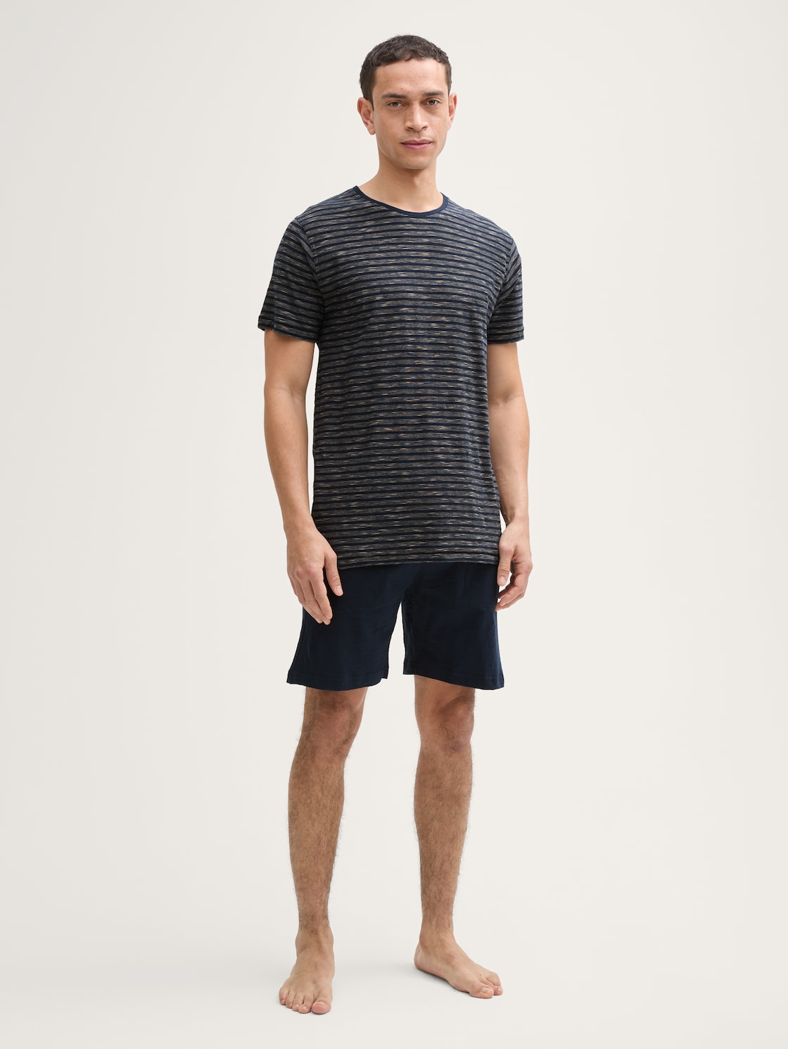 Pyjama-Set mit Streifenmuster - blue stripe