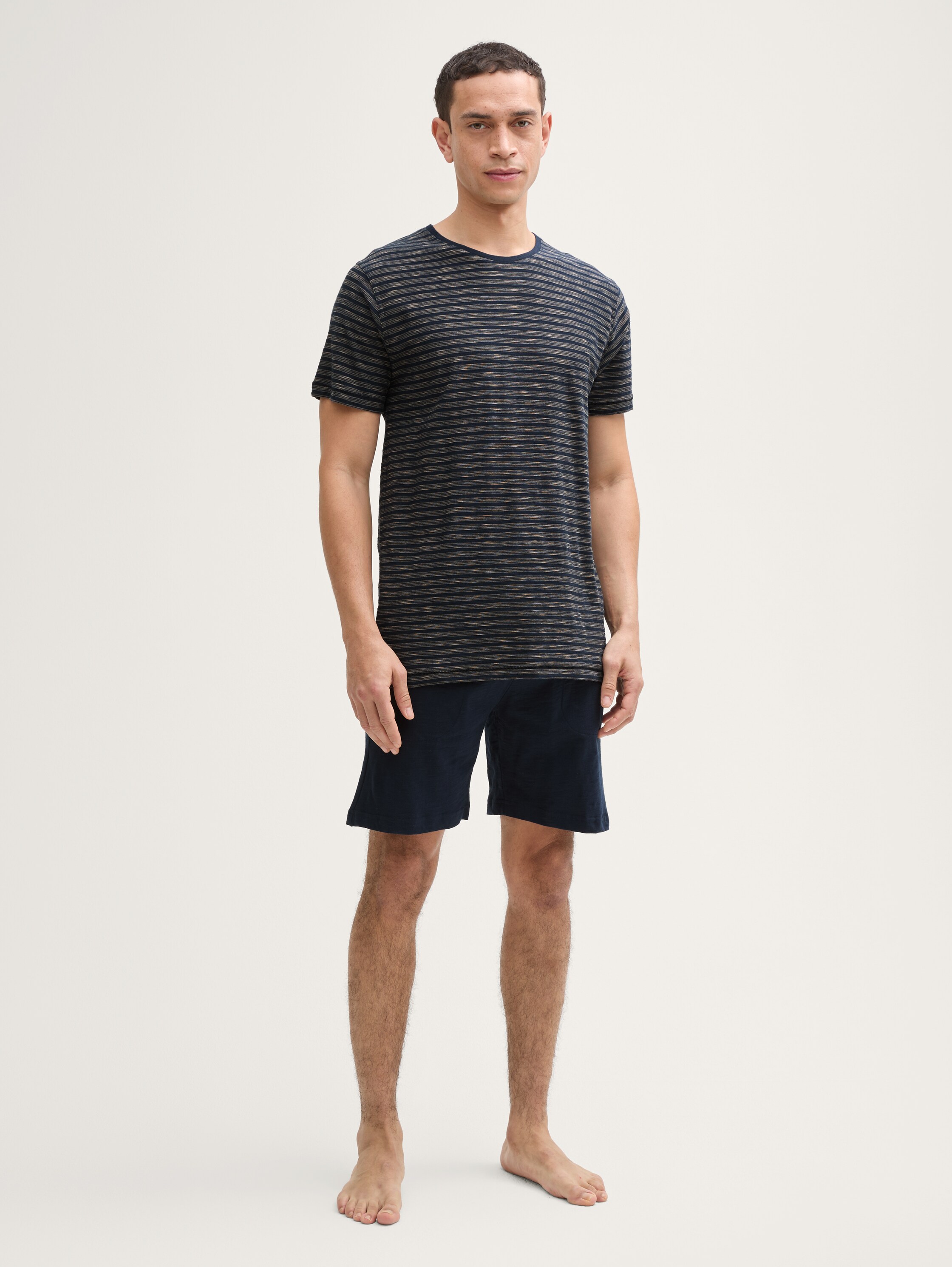 Pyjama-Set mit Streifenmuster - blue_stripe - 