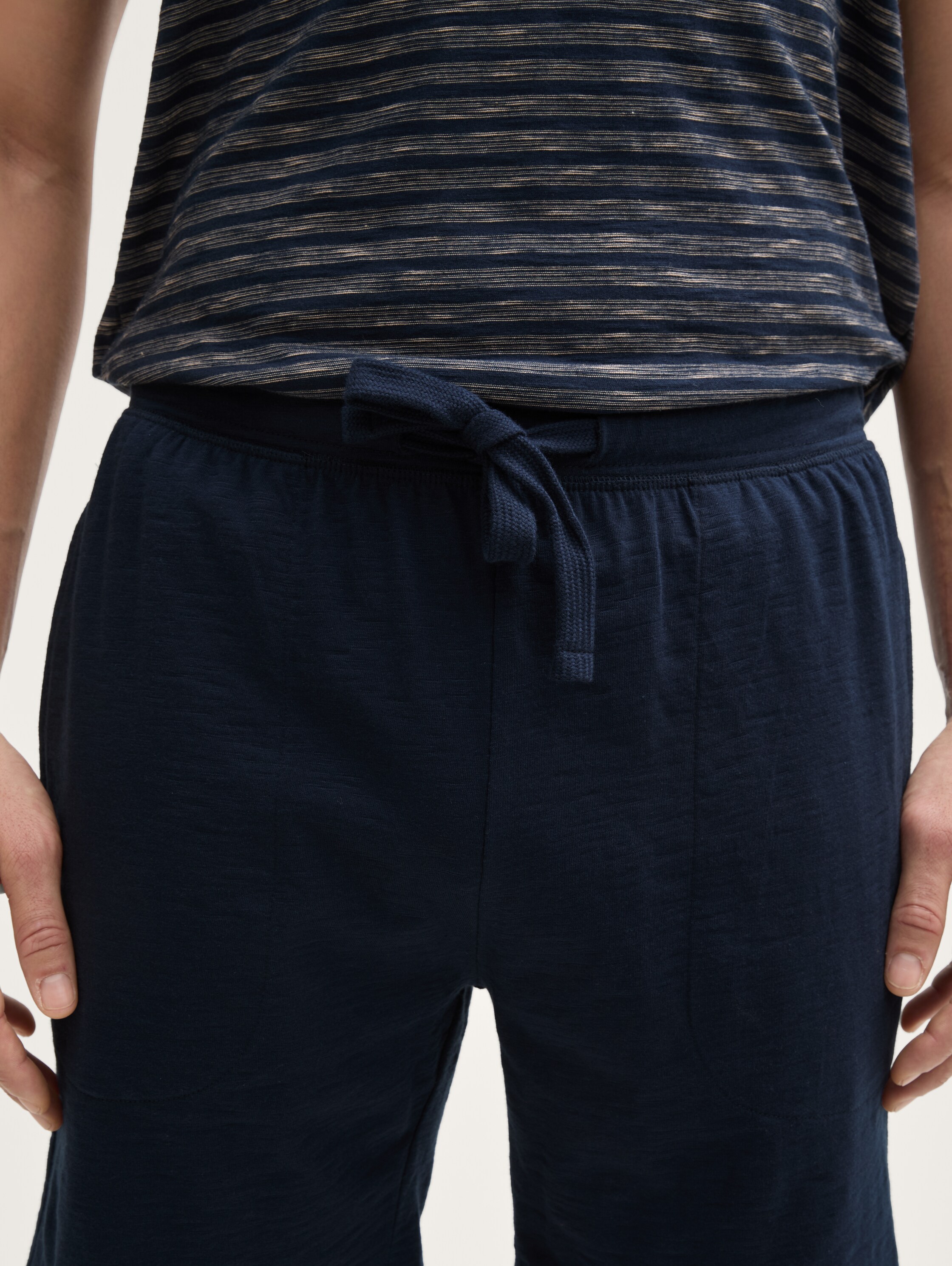 Pyjama-Set mit Streifenmuster - blue_stripe - 