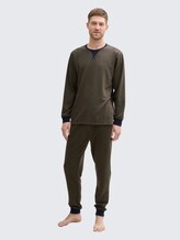 Pyjama-Set mit Logo-Print und Kordelzug - green-dark-multicolor - Model-Vorderansicht