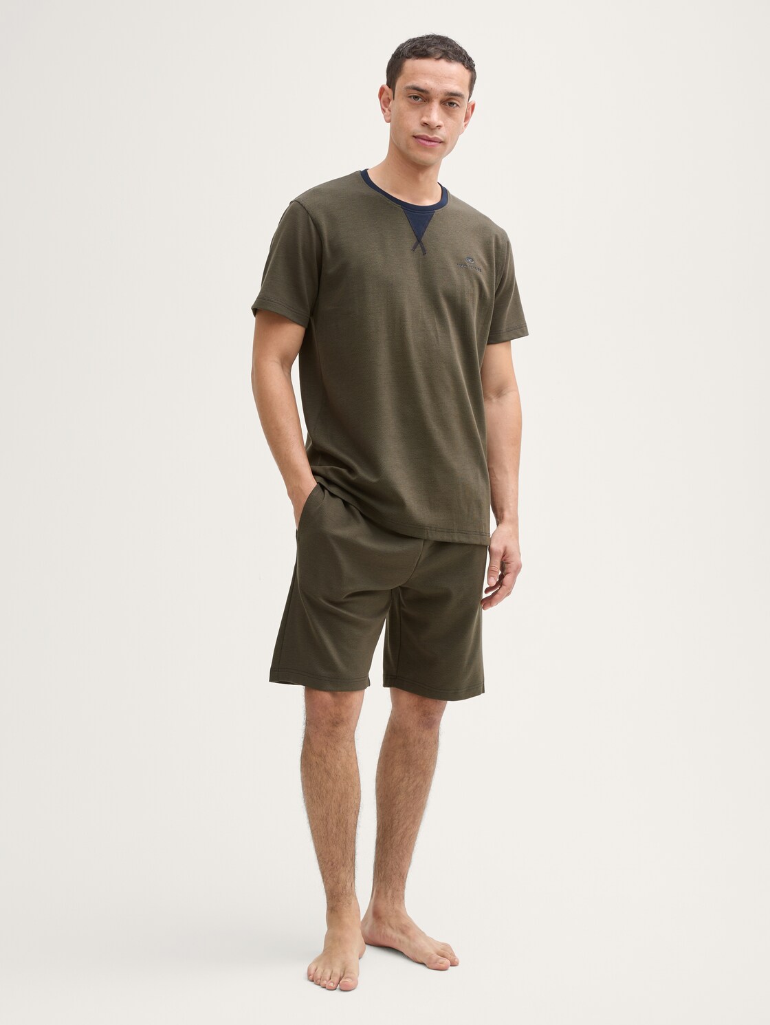 Pyjama-Set mit Logo-Print und Kordelzug - green-dark-multicolor