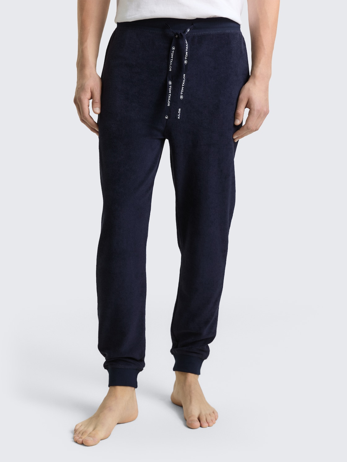Pyjama-Hose mit Struktur - blue-dark-solid - Ausschnitt Model-Vorderansicht