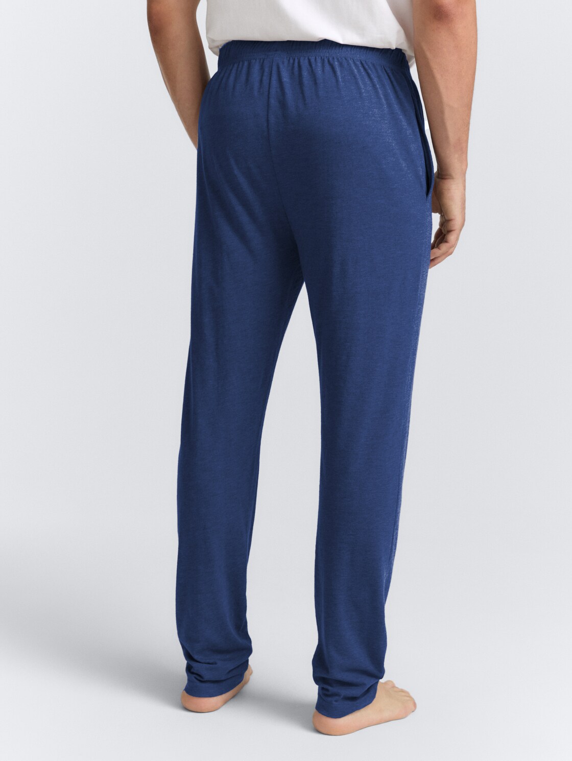 Pyjama-Hose in Melange-Optik - blue-medium-solid - Auschnitt Model-Rückansicht