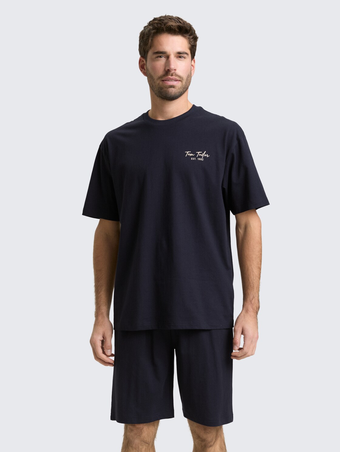 Pyjama-Set - blue-dark-solid - Ausschnitt Model-Vorderansicht
