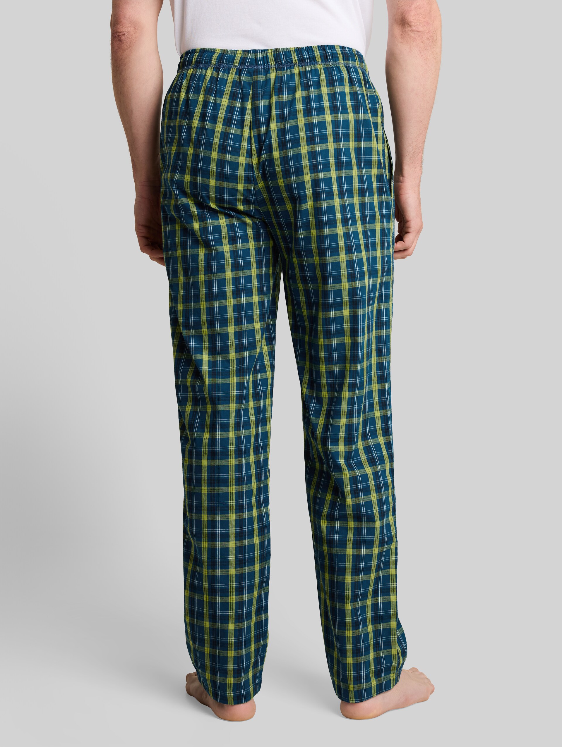 Pyjama-broek van katoen - blue-medium-check - Neklijn model-achteraanzicht