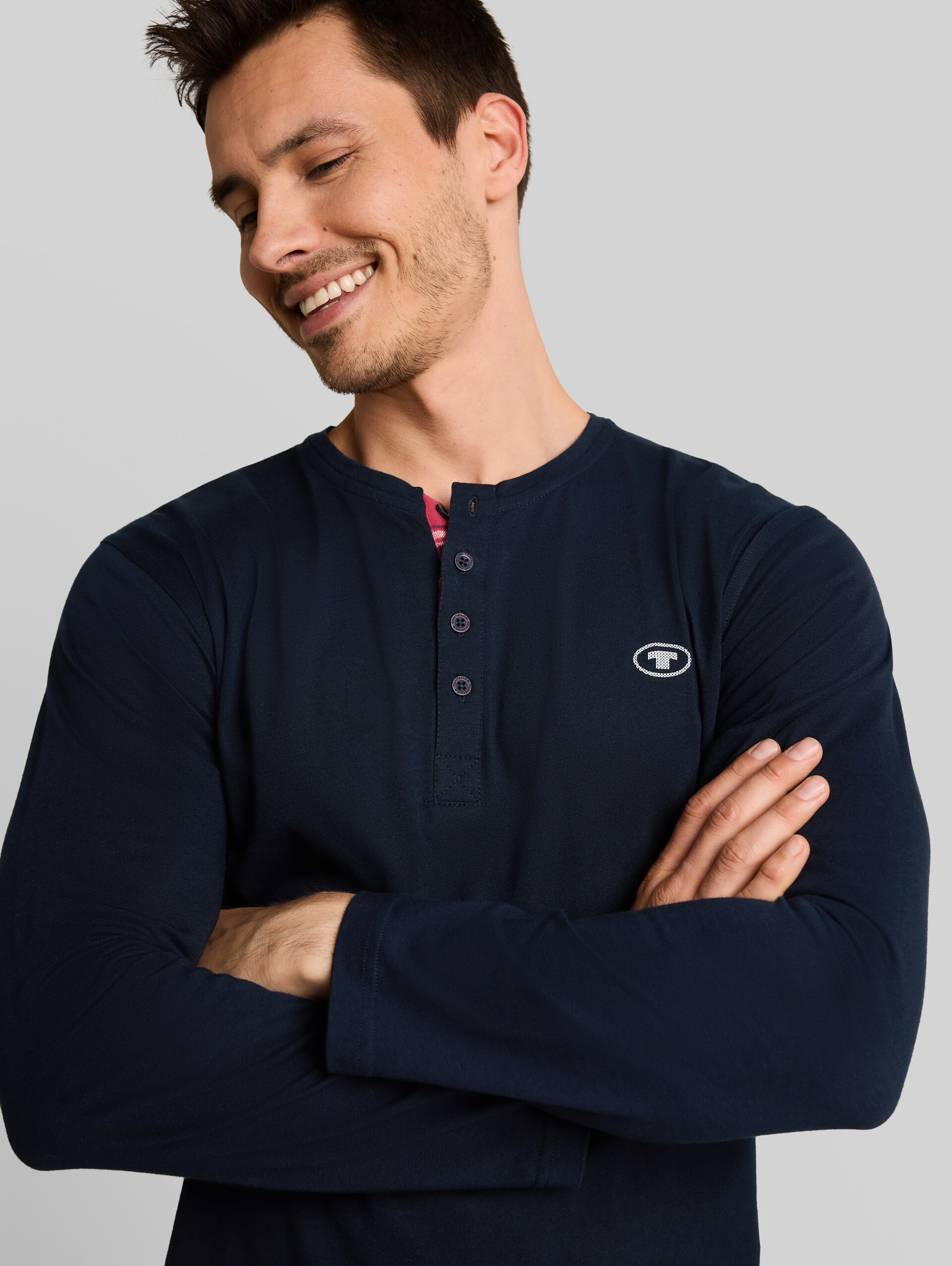 Pyjamaset met ruitjespatroon - red-medium-check - Detailaanzicht model