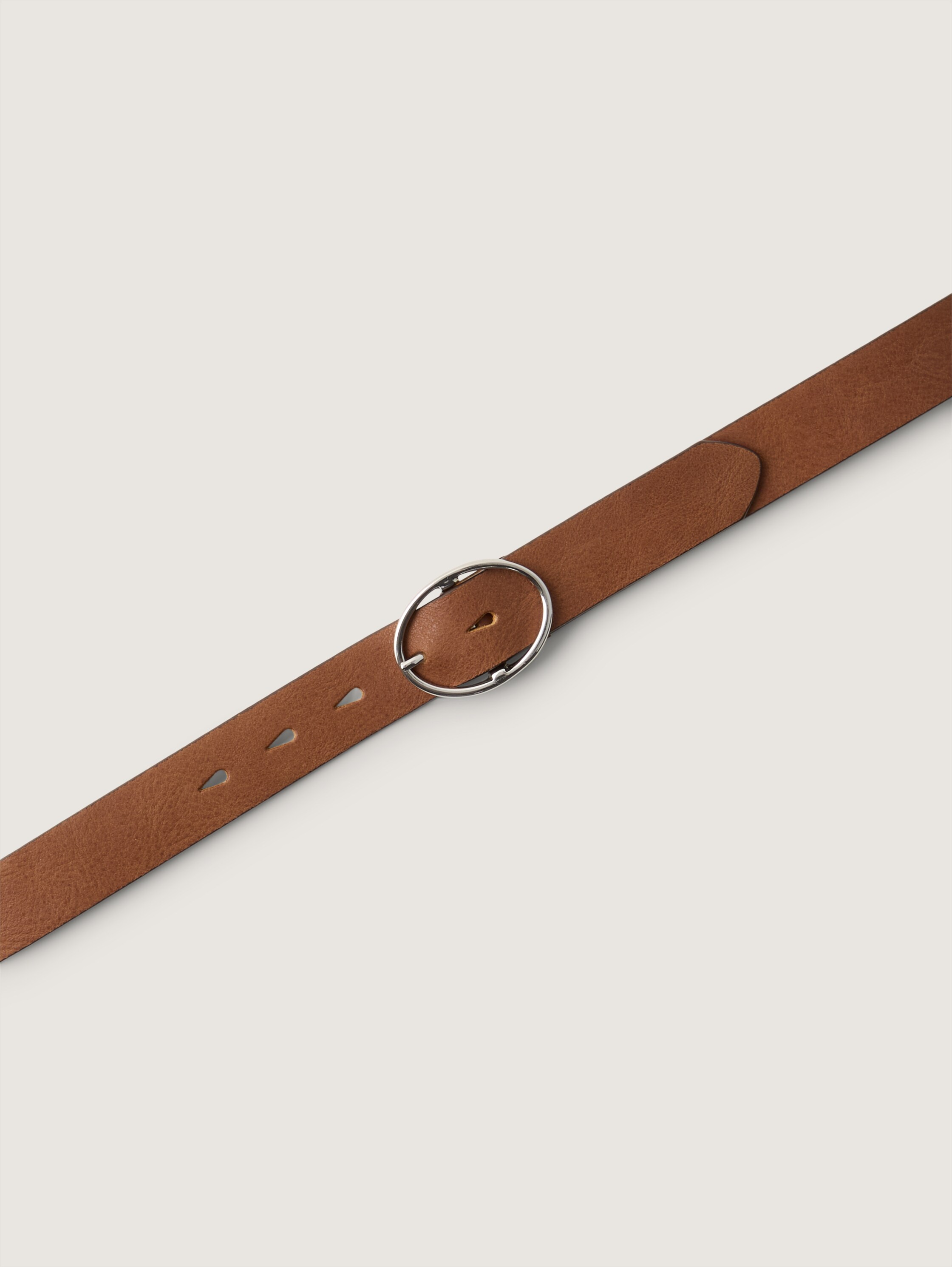 TTCARLIE Ledergürtel mit ovaler Dornschließe - light_cognac - 