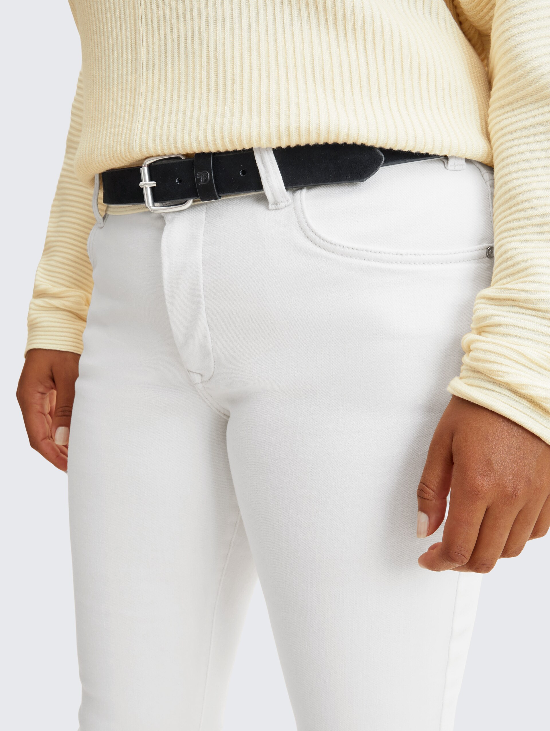 TTDDOLLY Plus Size - Velourledergürtel mit eckiger Roll-Dornschließe - black uni