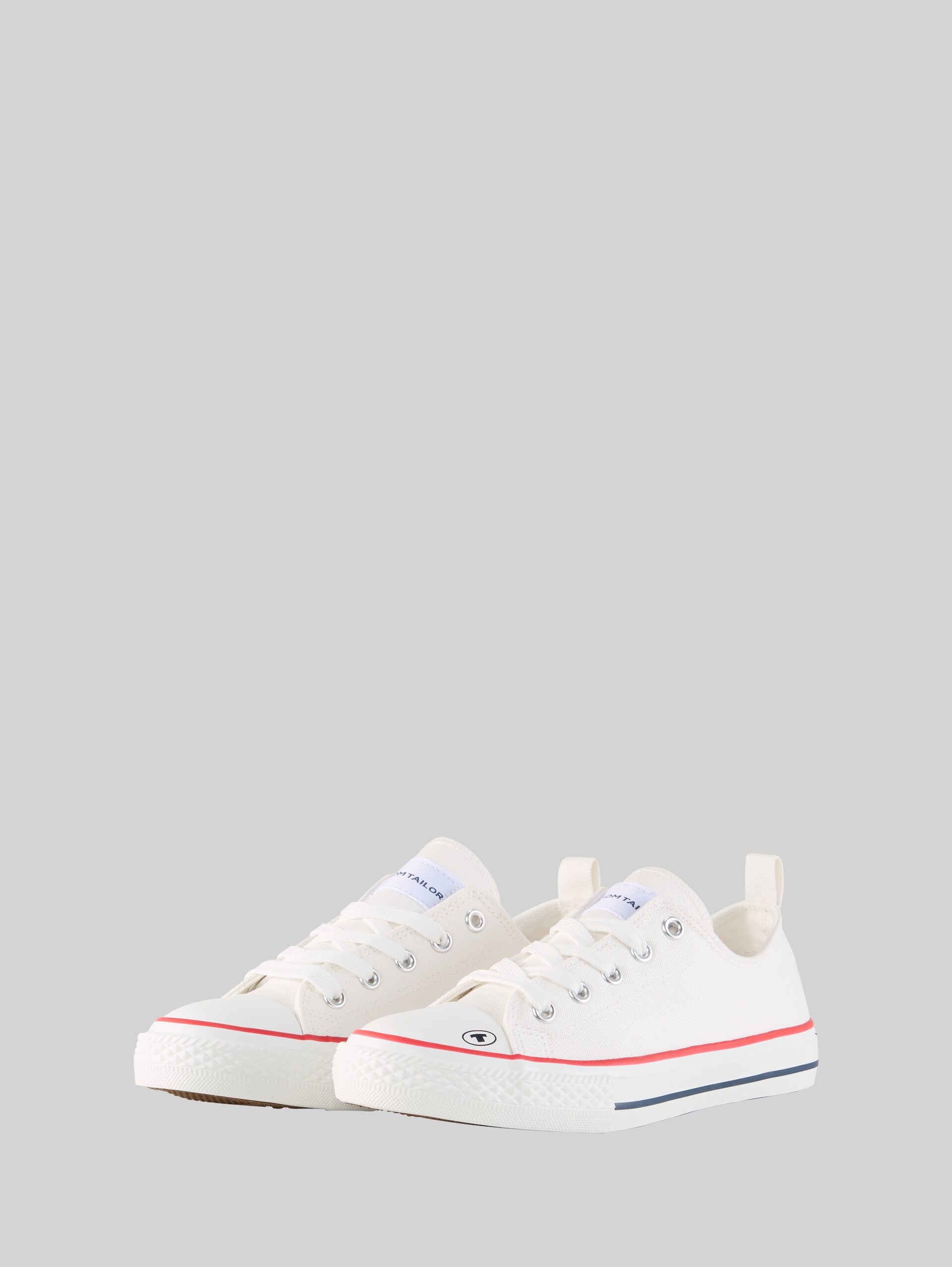 Basic Sneaker - white - seitliche Produkt-Ansicht