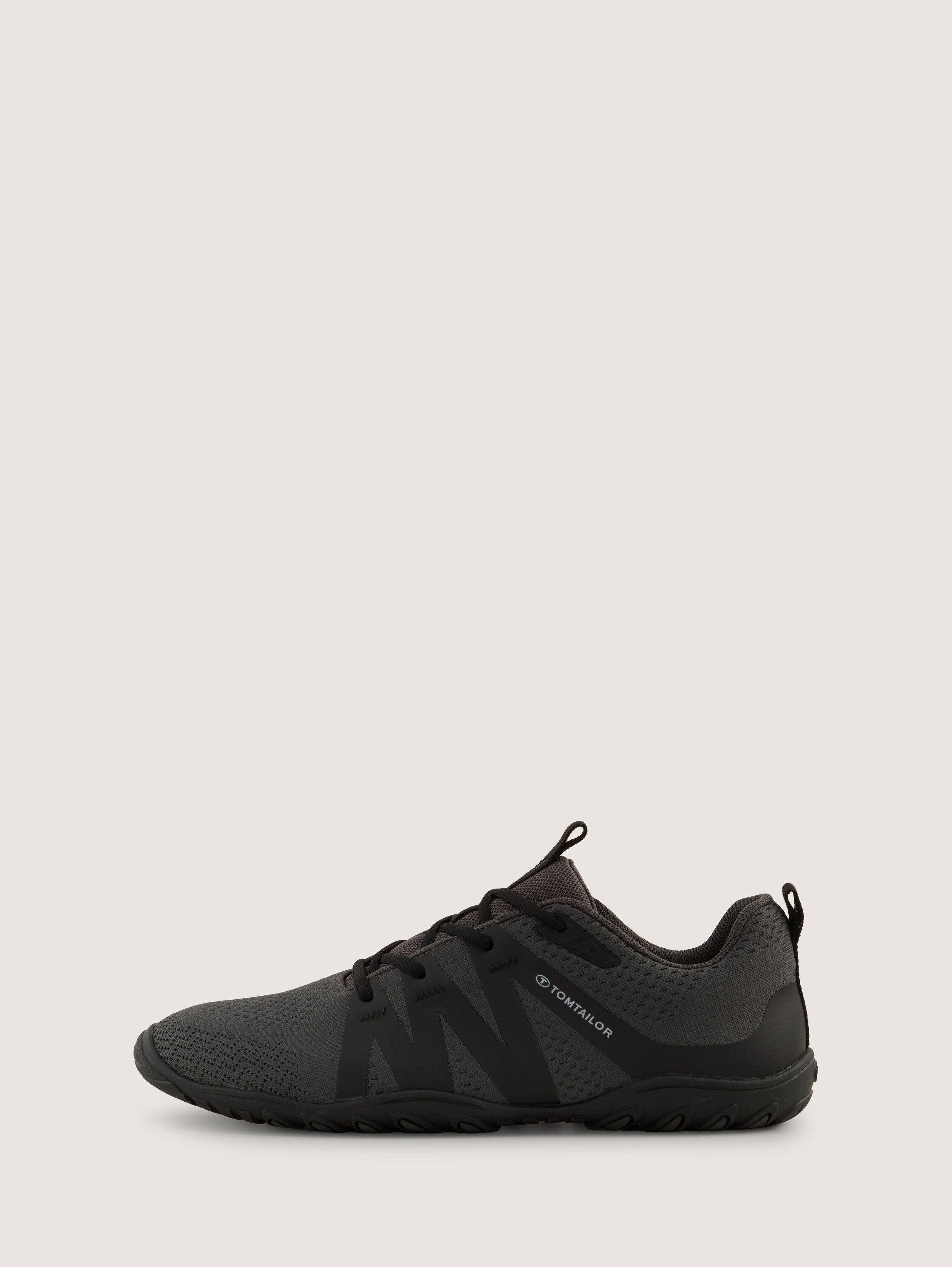 Leichte Schlupf-Sneaker mit Mesh - coal - 