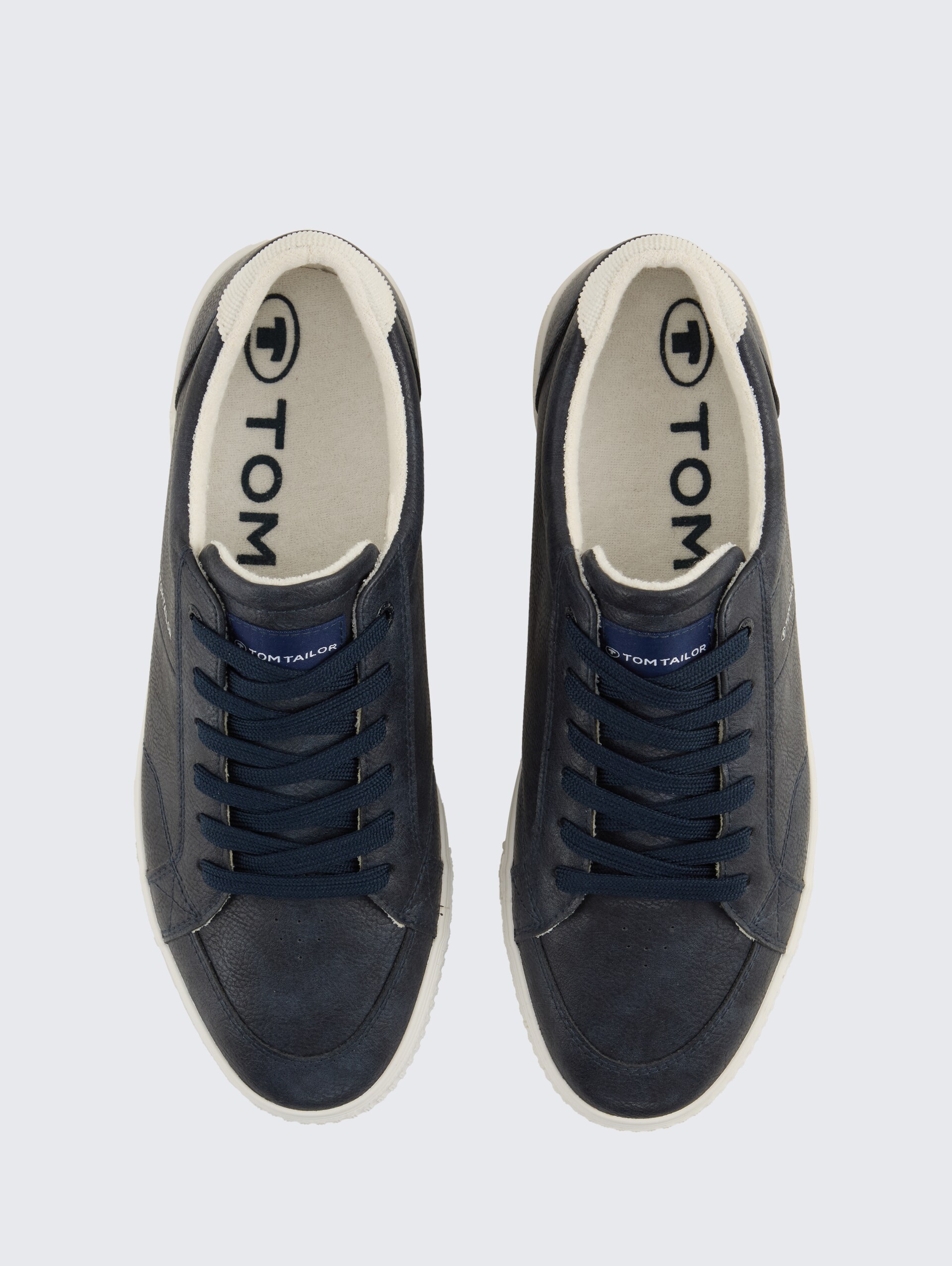 Sneaker mit Logo-Print - navy - Produkt-Ansicht von oben 