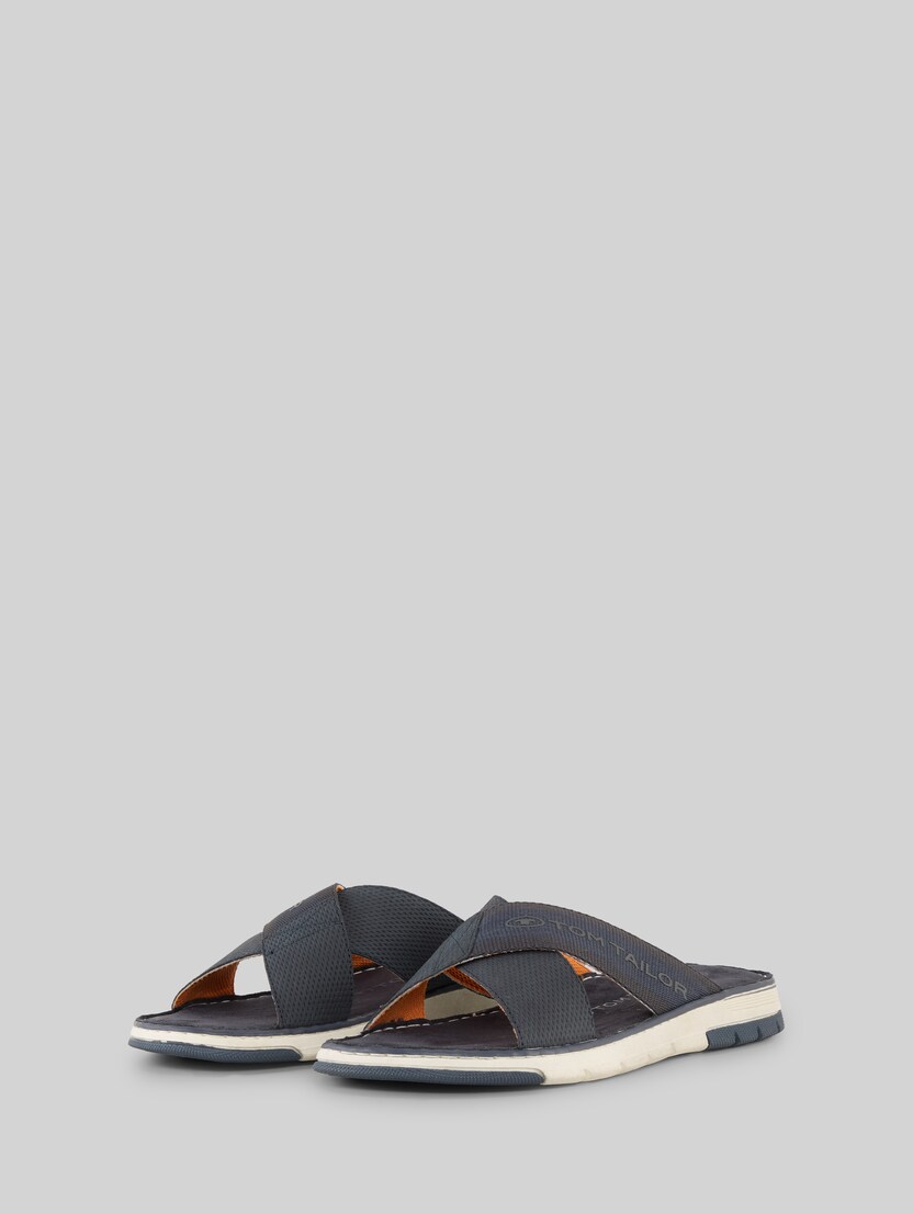 Slides mit Logo-Applikation von Men, navy