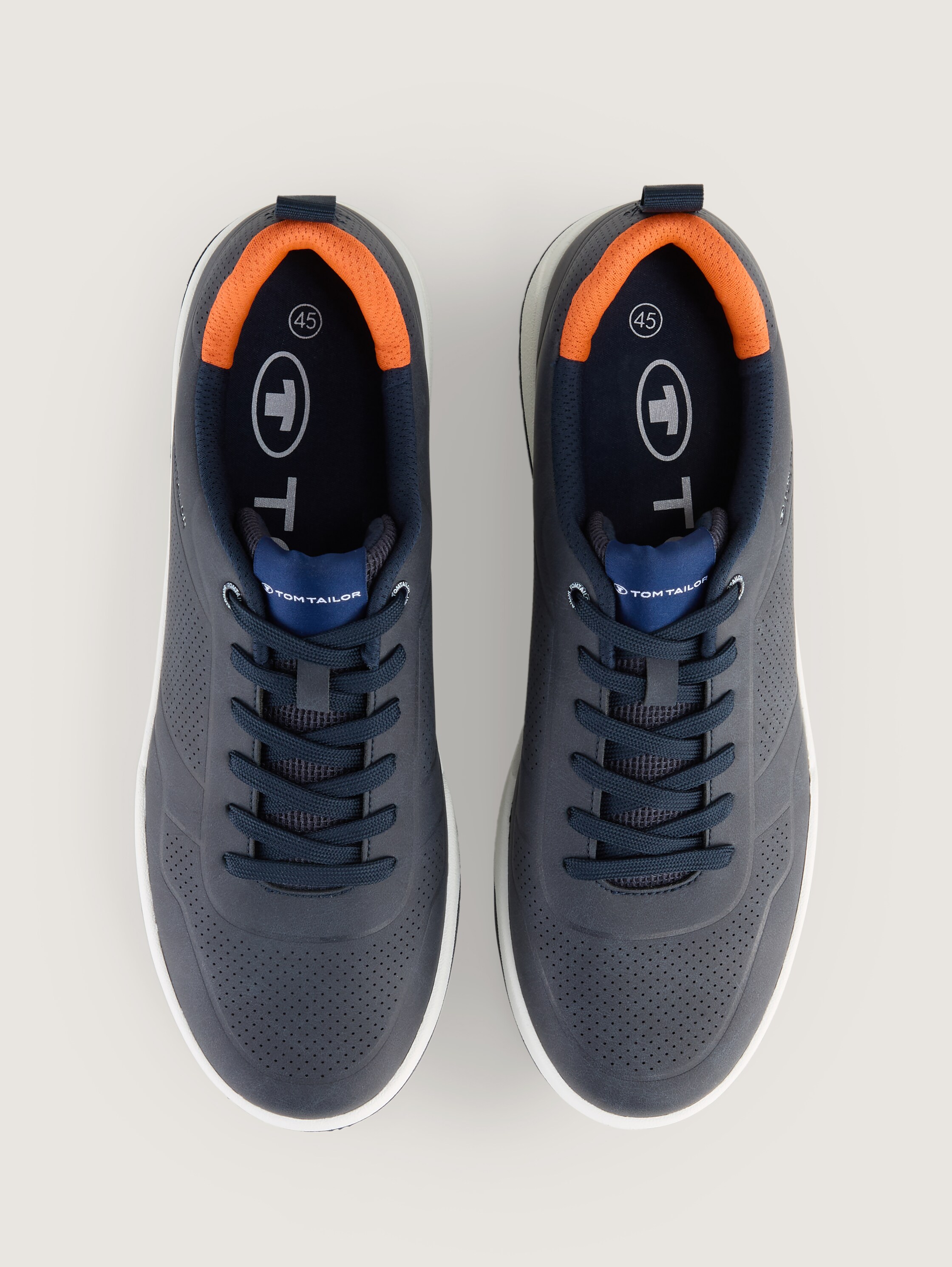 Sneaker mit Lochmuster auf der Vorderkappe - navy - 
