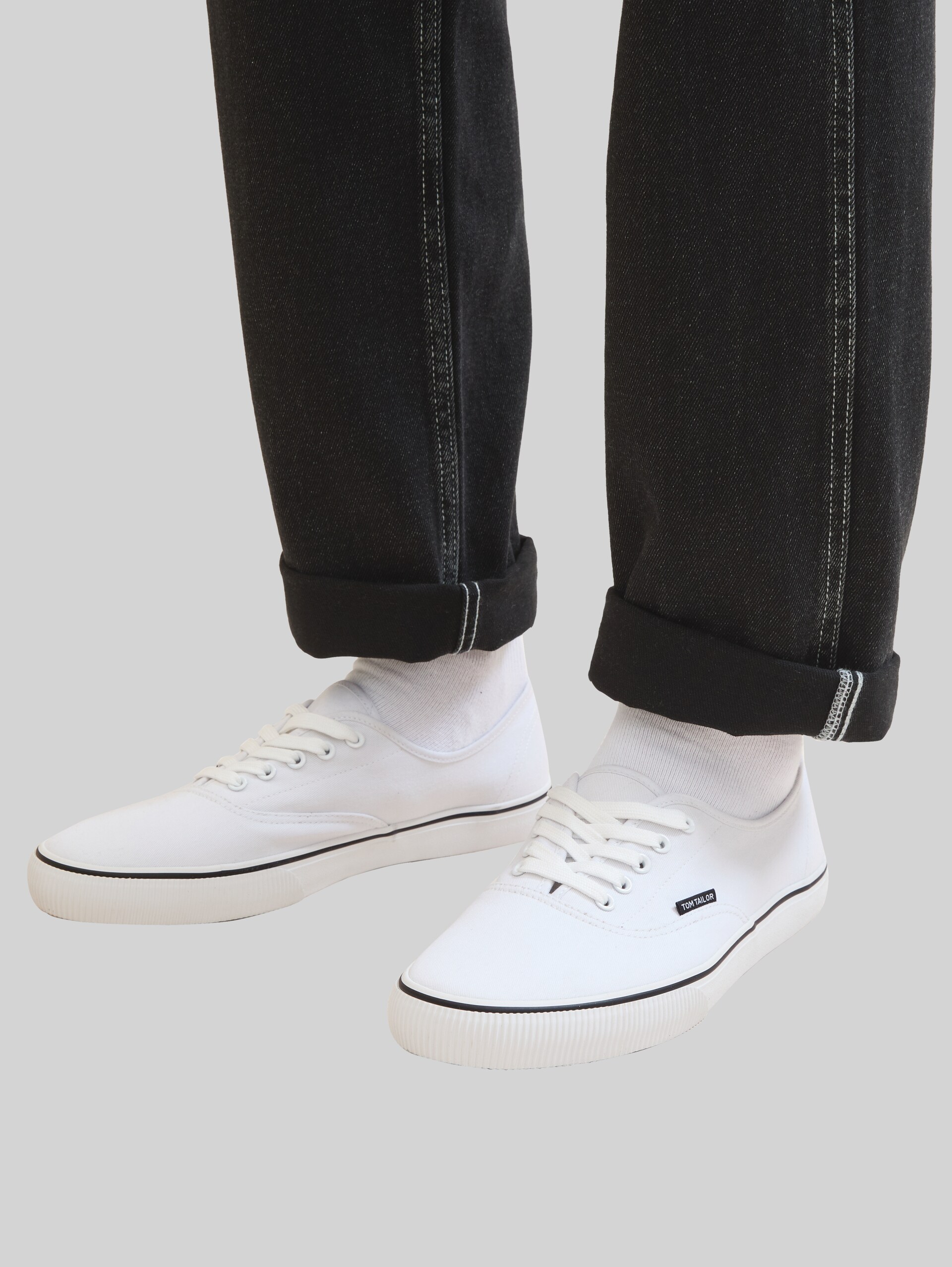 Basic Sneaker - white