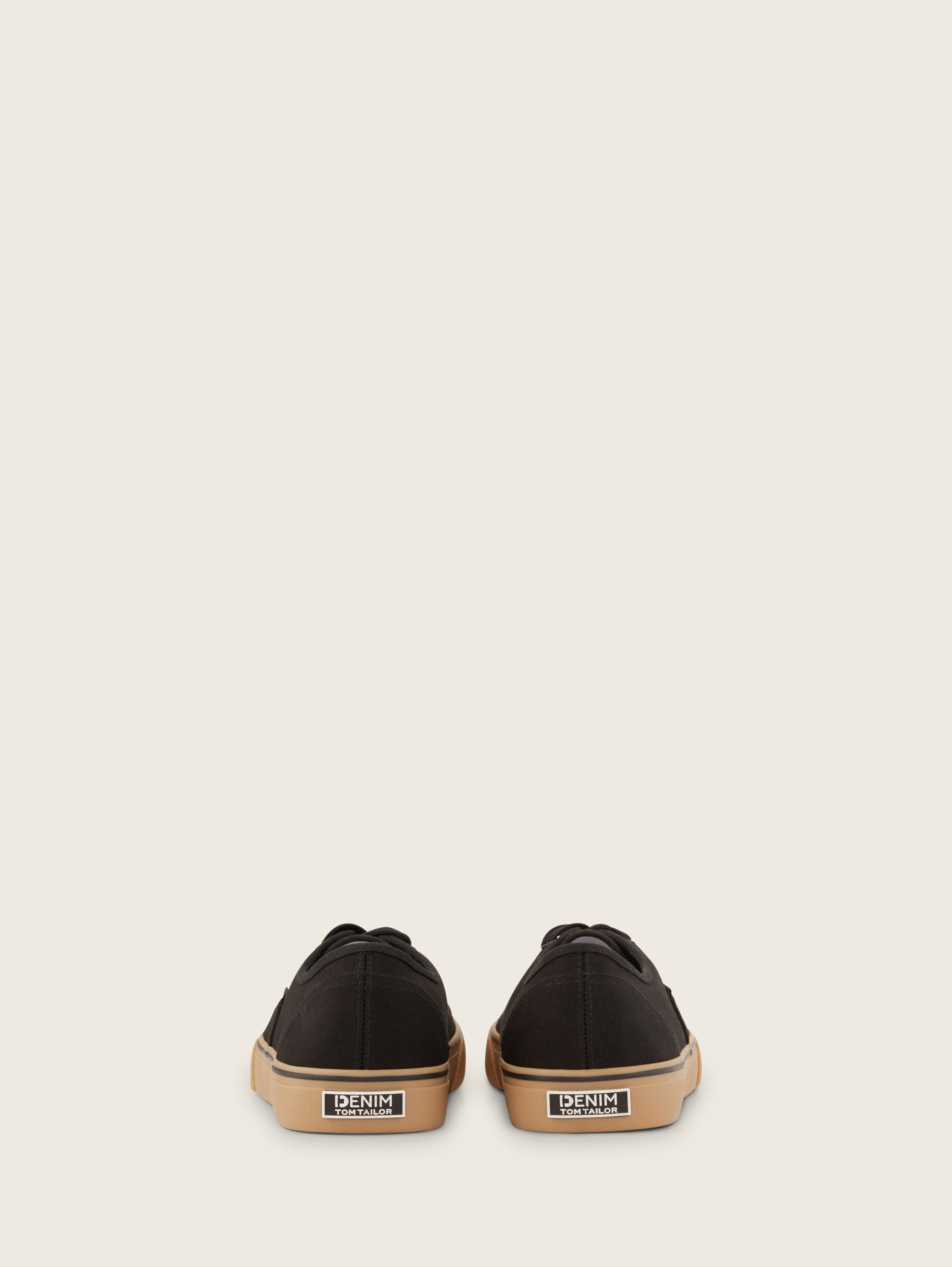 Basic Sneaker - black_1 -