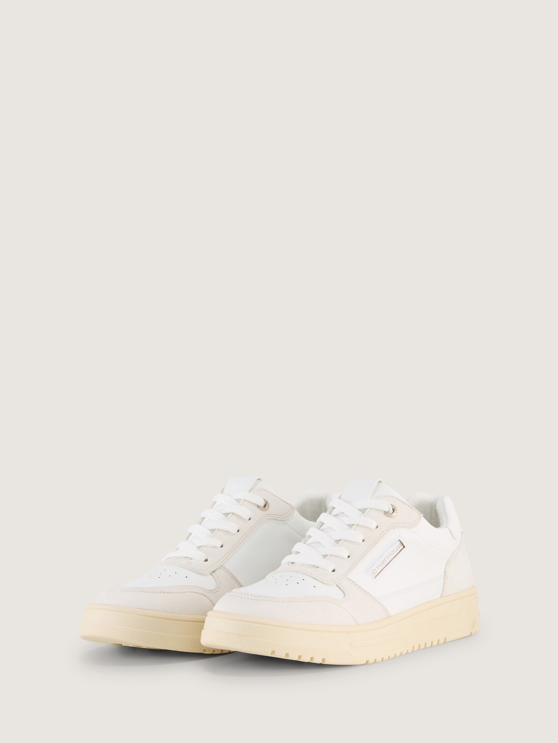 Sneaker mit Colour-Blocking - white-cream - seitliche Produkt-Ansicht