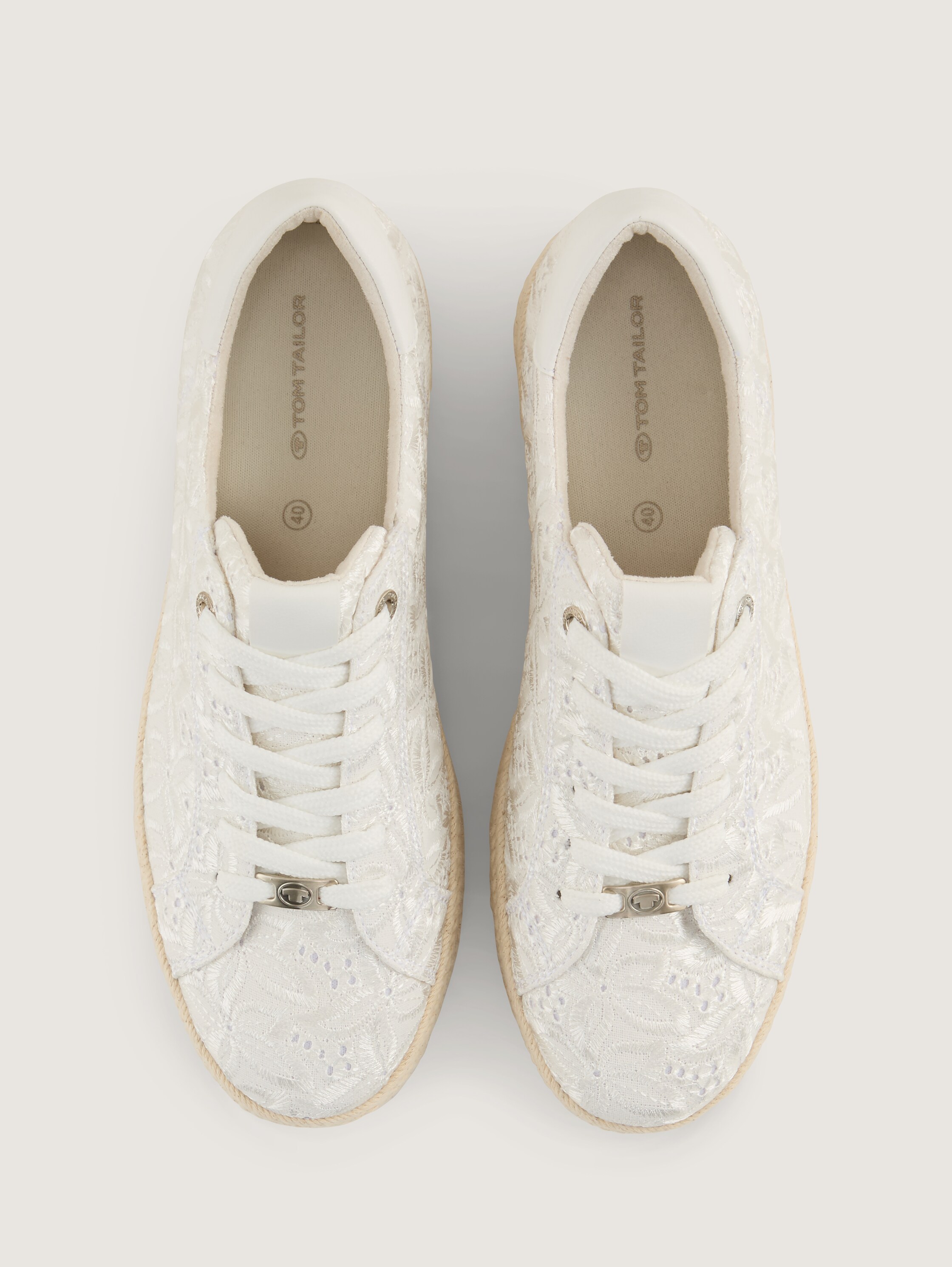 Lace-up shoes with basalt sole - 4