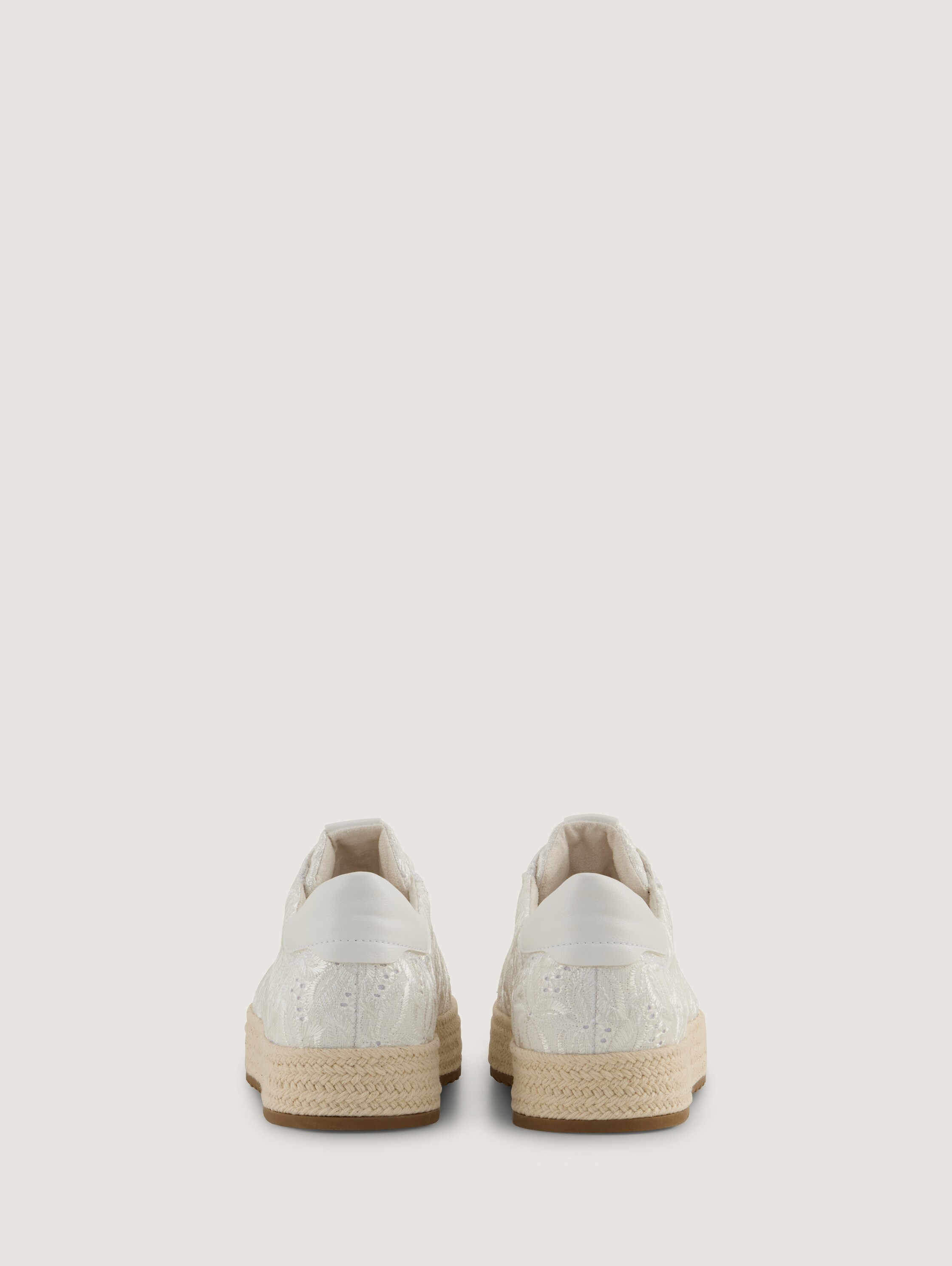 Lace-up shoes with basalt sole - 2