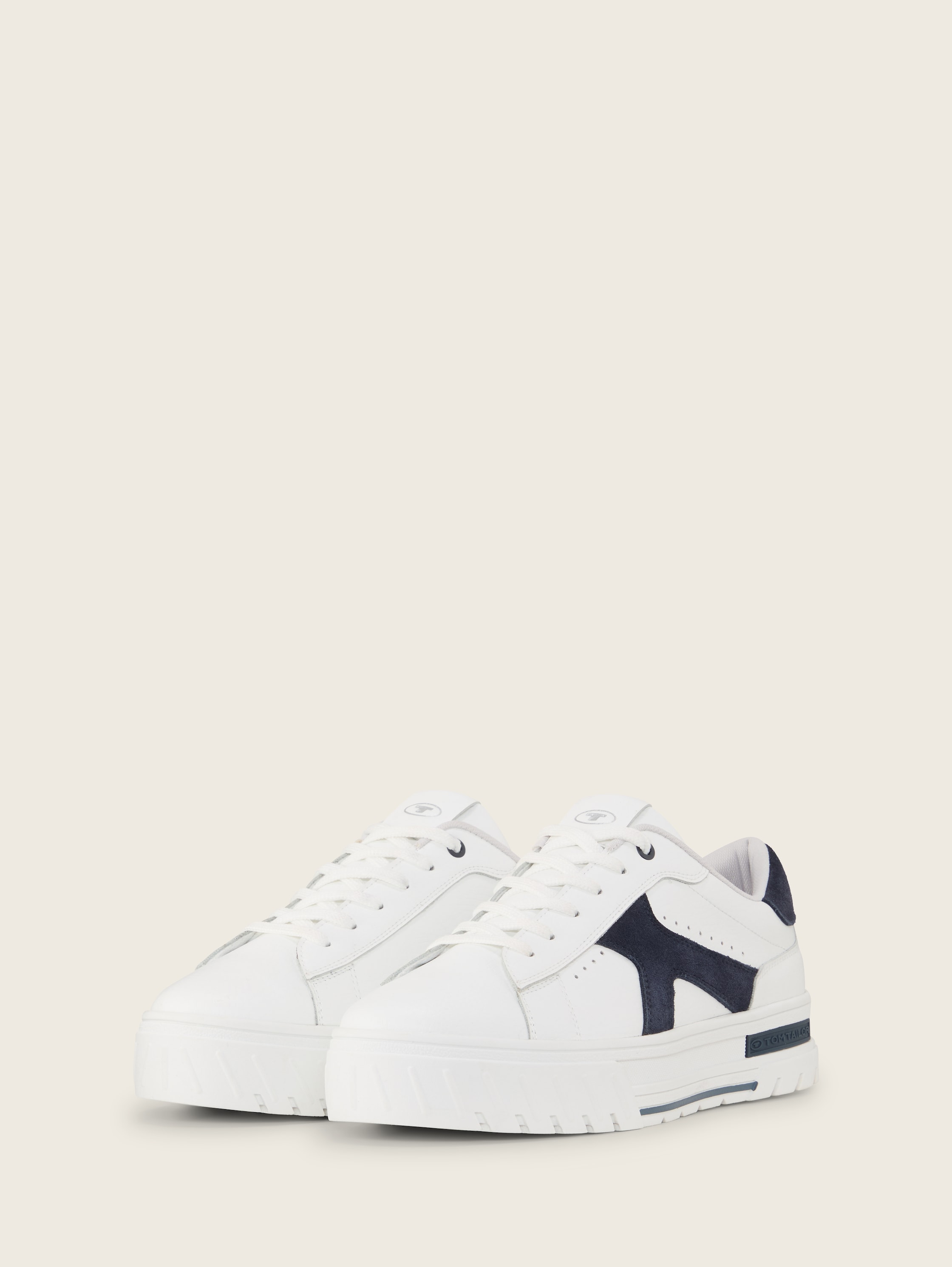 Sneaker aus Leder