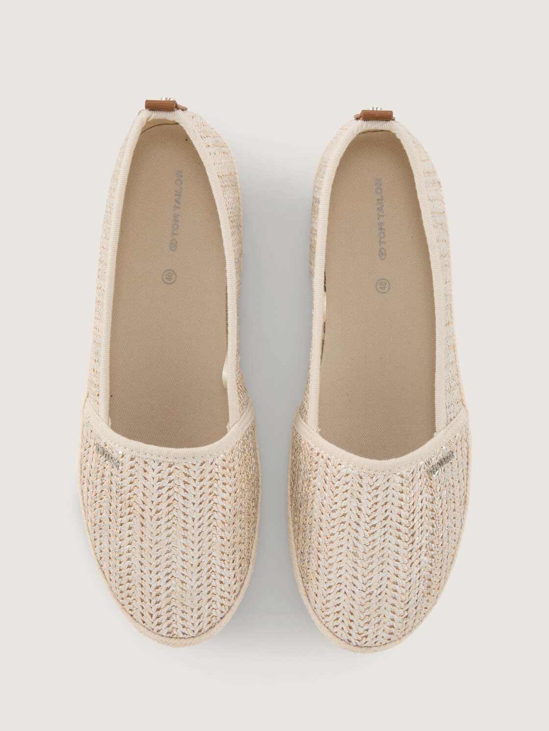 Flache Espadrilles in Flecht-Optik - gold - Produkt-Ansicht von oben 