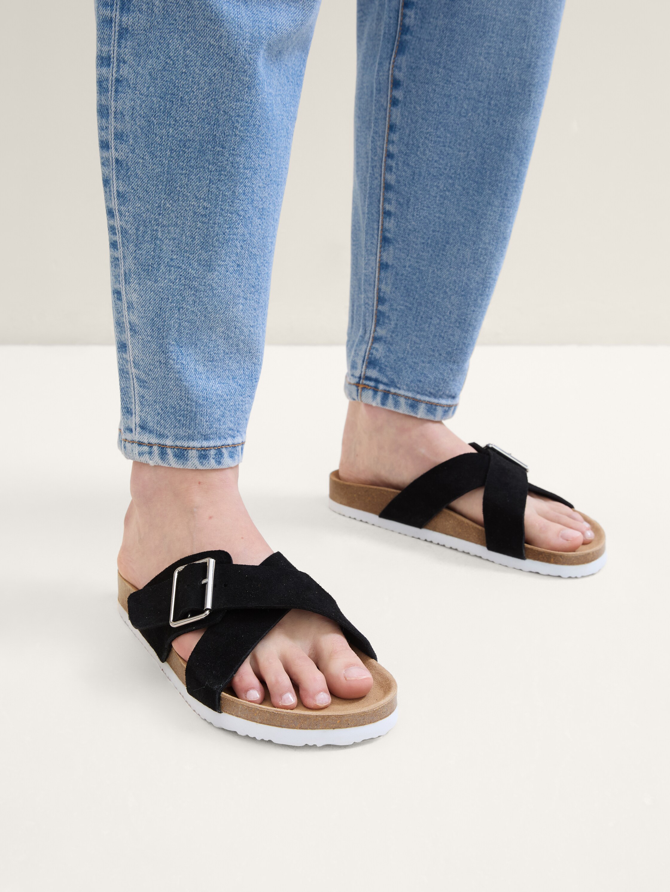 Pantolette aus Wildleder - 1