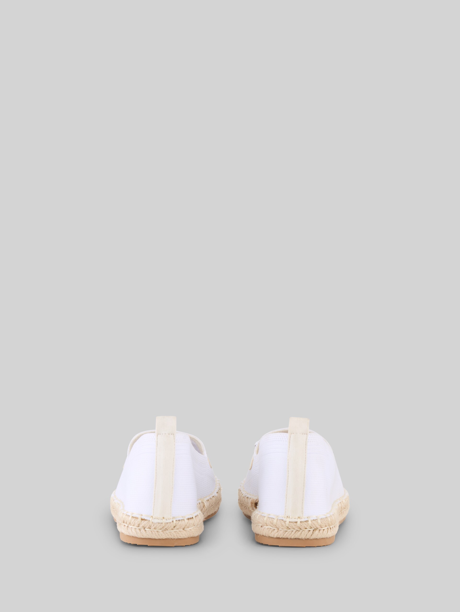 Flat espadrilles with contrasting stitching - white - Product rear view