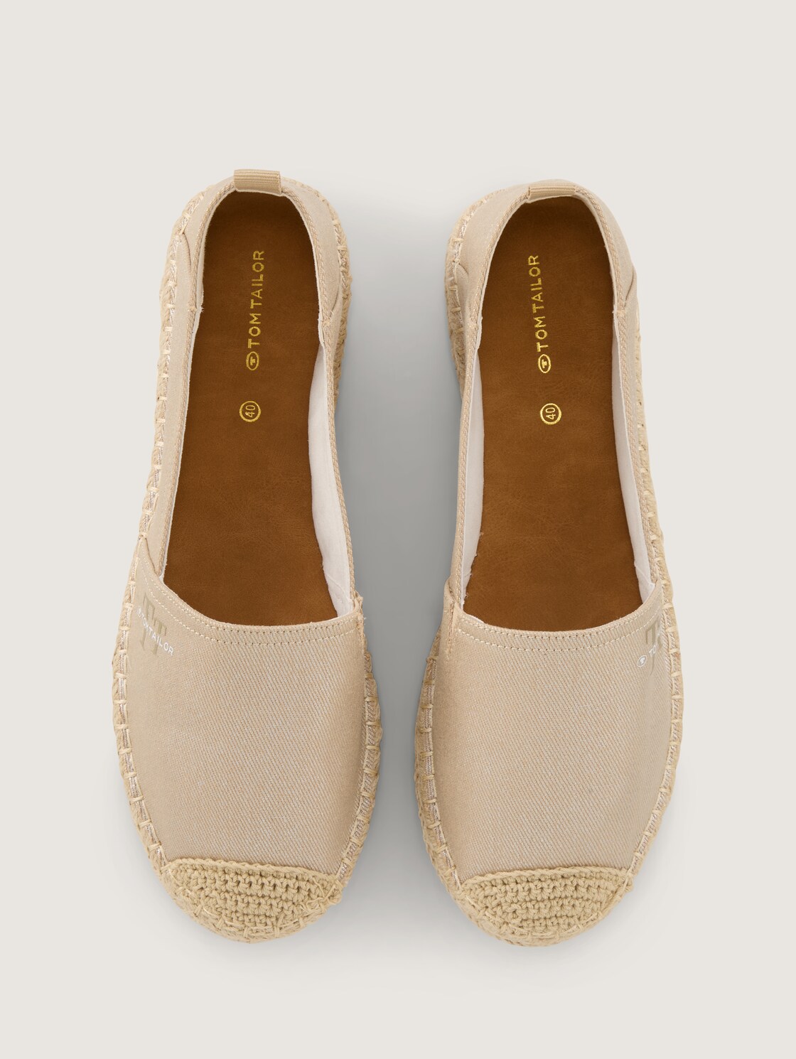 Flache Espadrilles in Glanz-Optik - gold - Produkt-Ansicht von oben 