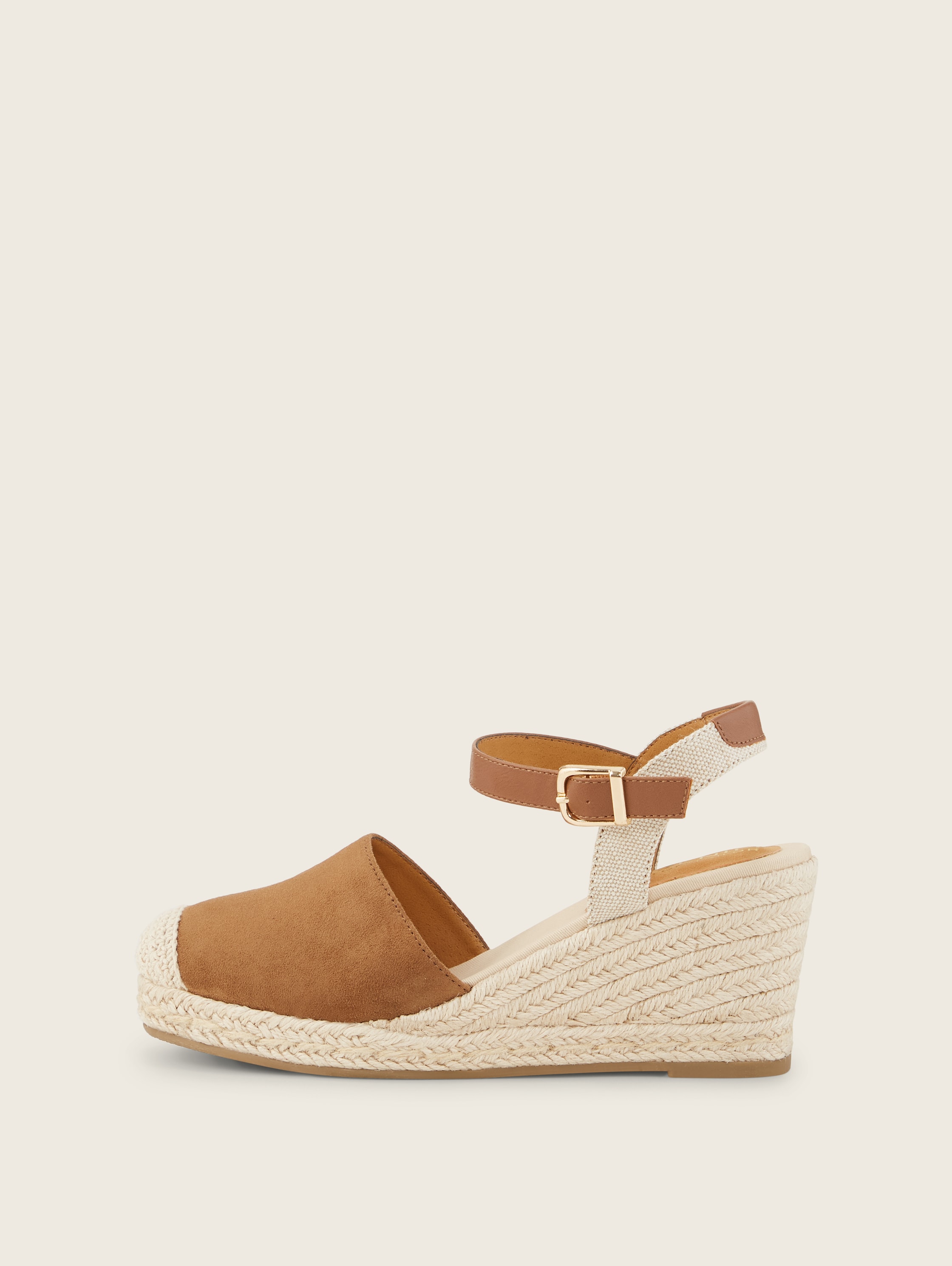 Sleehaksandaal gemaakt van hoogwaardig kunstleer - dark_sand -