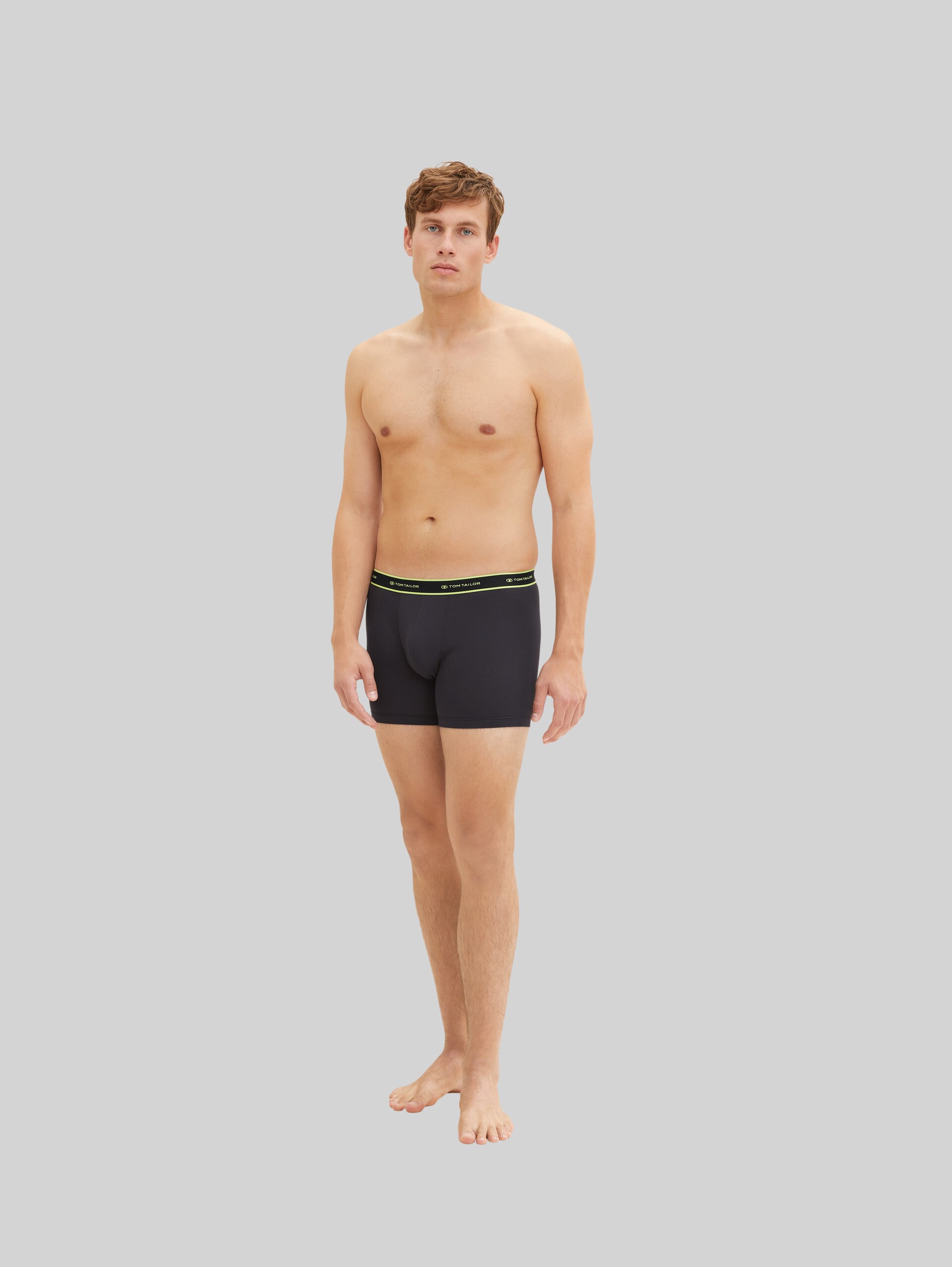 Medium-length boxer shorts in a 3-pack - gelb-dunkel-uni