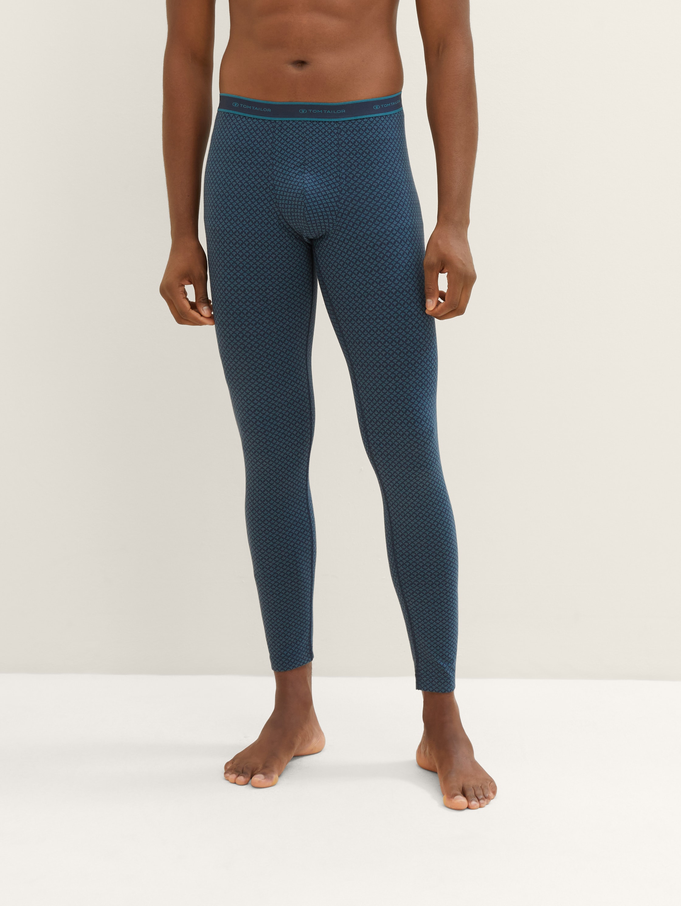 Gemusterte Leggings - green-medium-allover - Ausschnitt Model-Vorderansicht