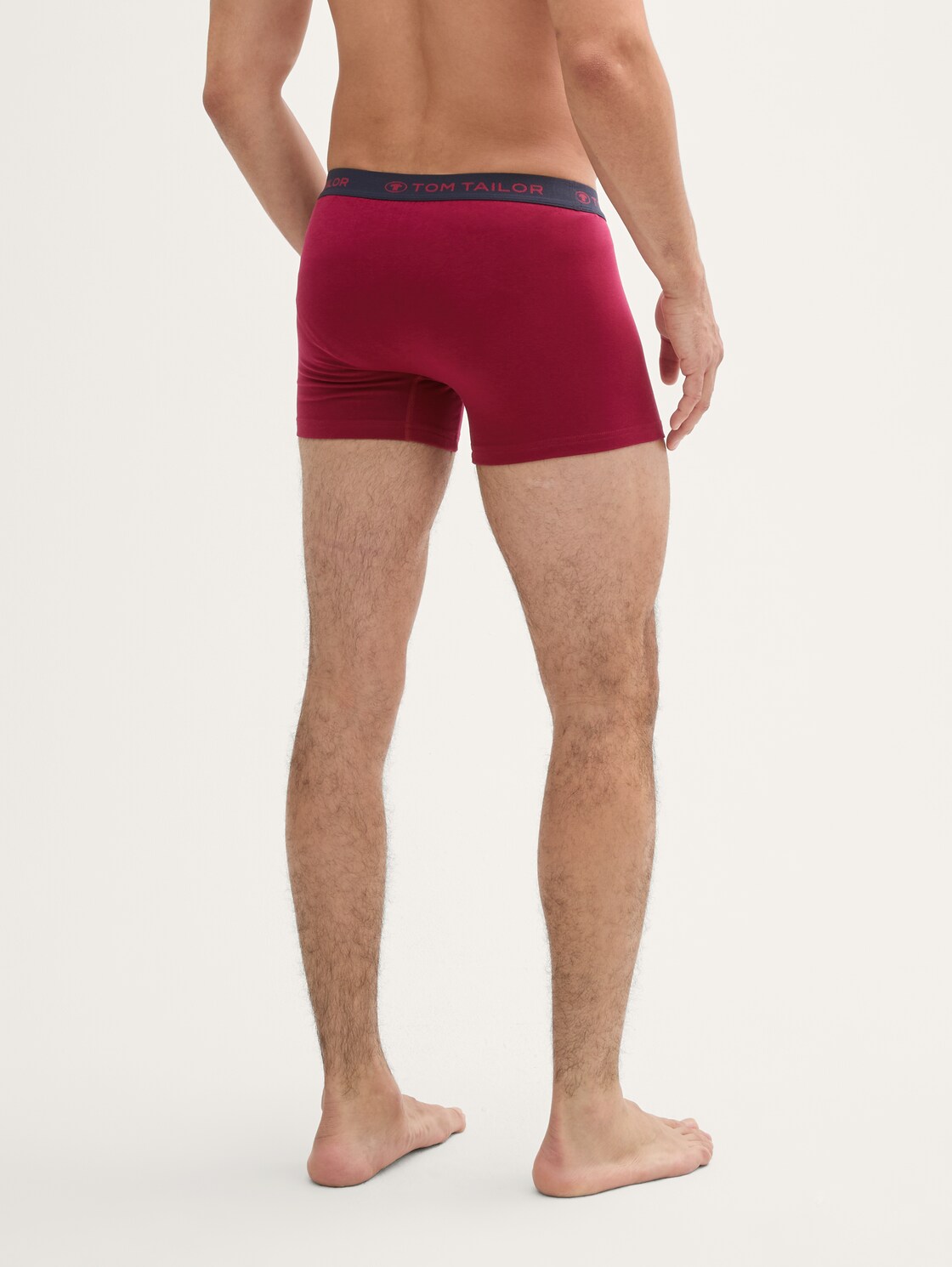 Kurze Boxershorts im 3er-Pack - rot-dunkel-multicolor1 - Auschnitt Model-Rückansicht