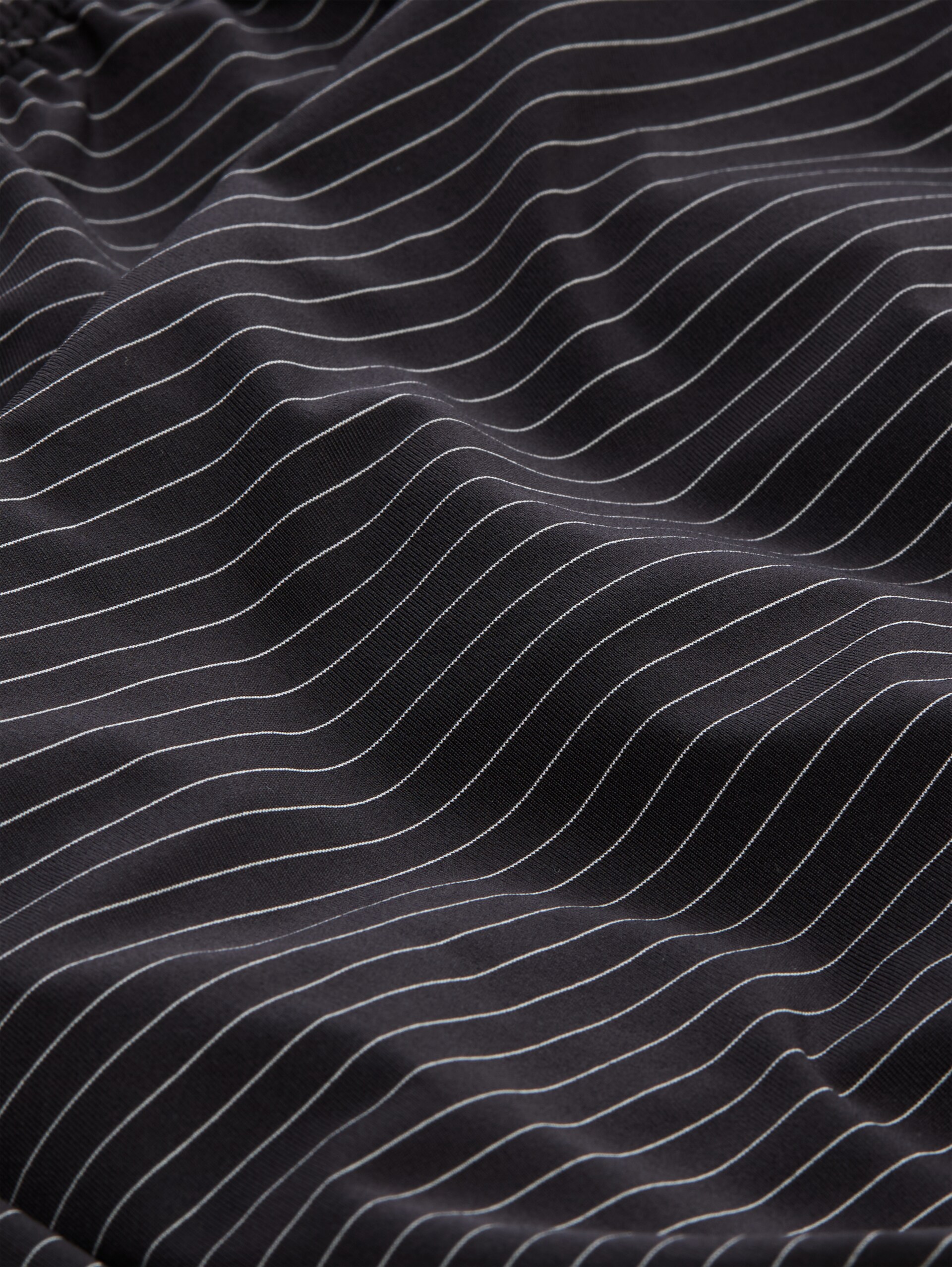 Slips mit Streifenmuster im 2er-Pack - black-dark-stripes - Material-Ansicht