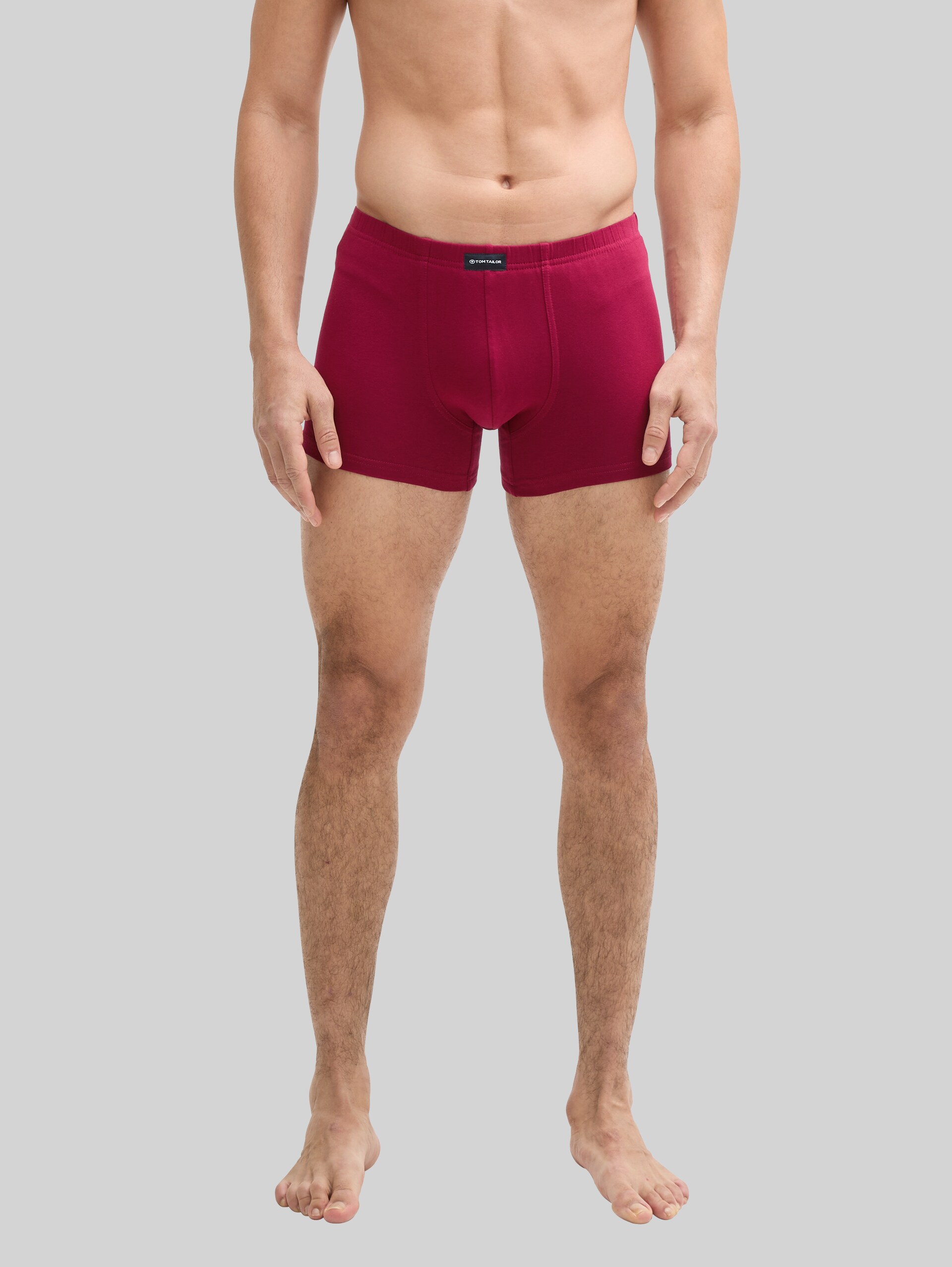 Short boxer shorts in a pack of 2 - red-dark-solid - Neckline model front view