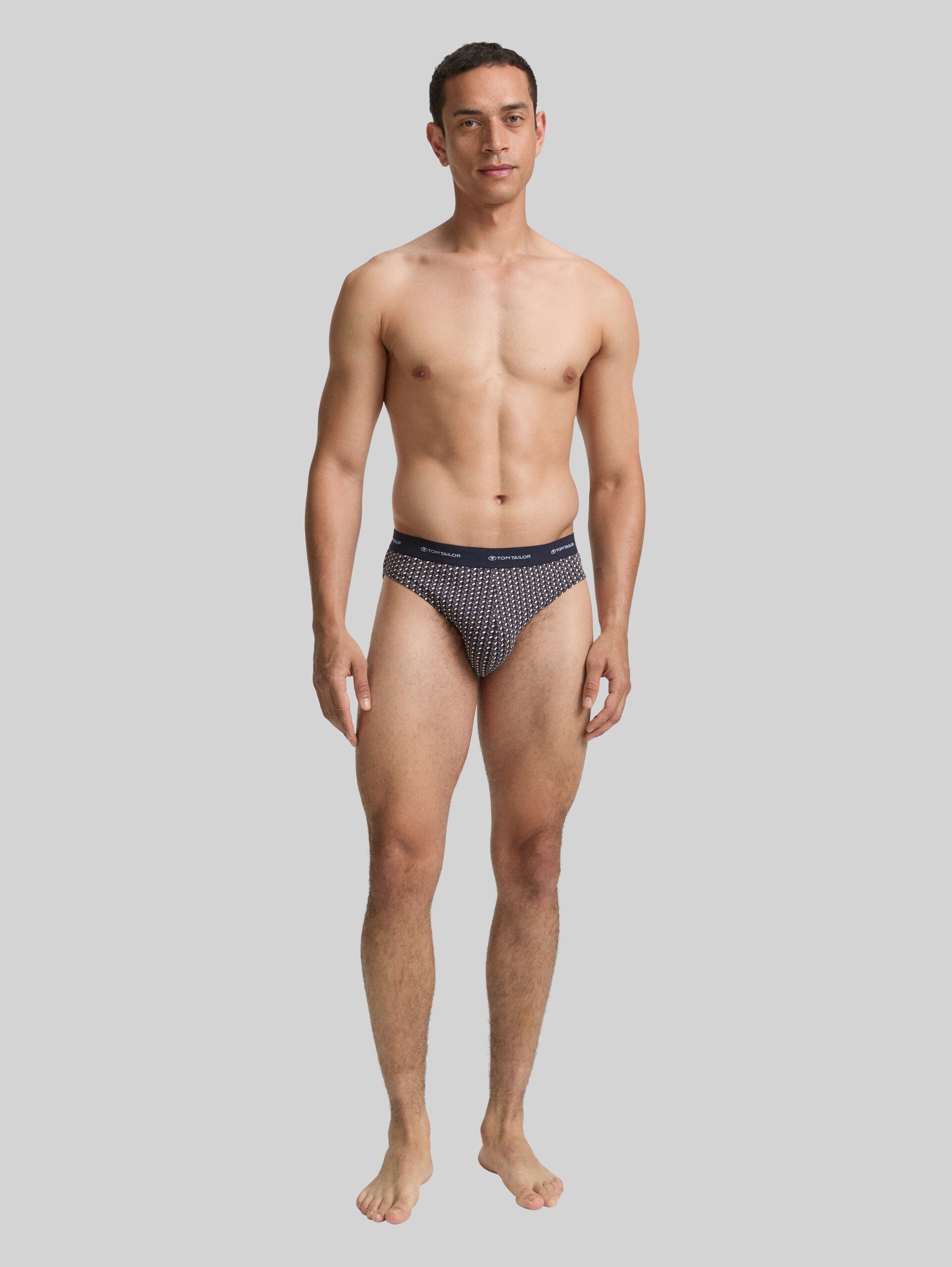 Briefs in pack of 2 - blue-medium-allover - Model front view