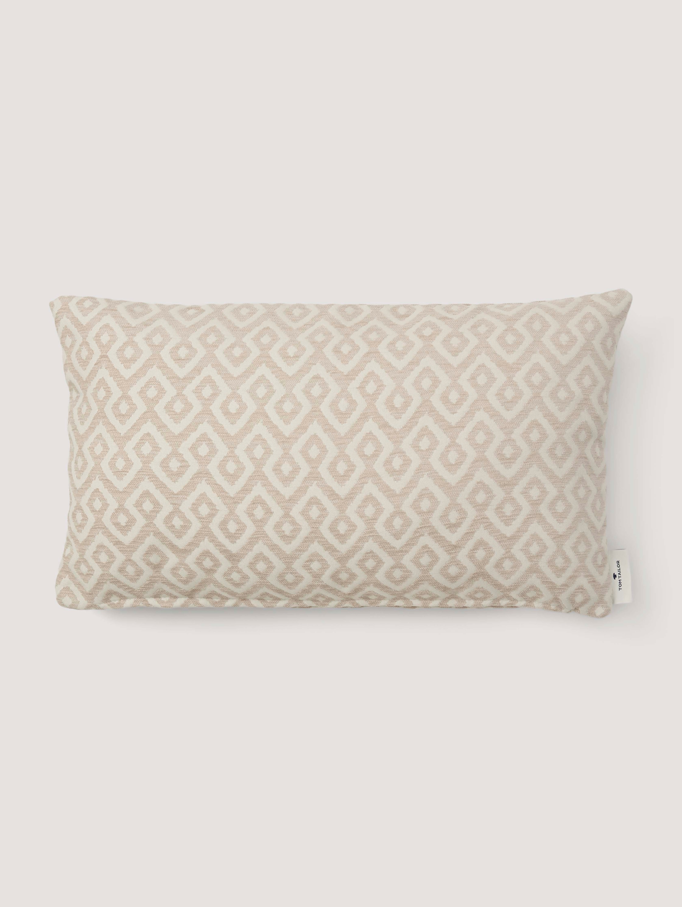 Patterned cushion cover - nature