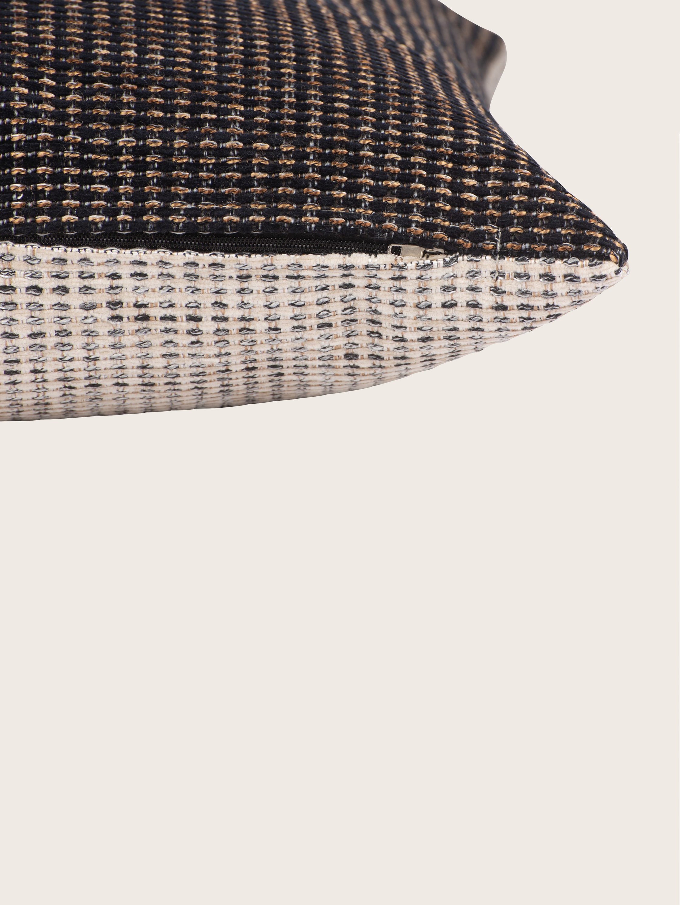 Woven decorative cushion cover - beige