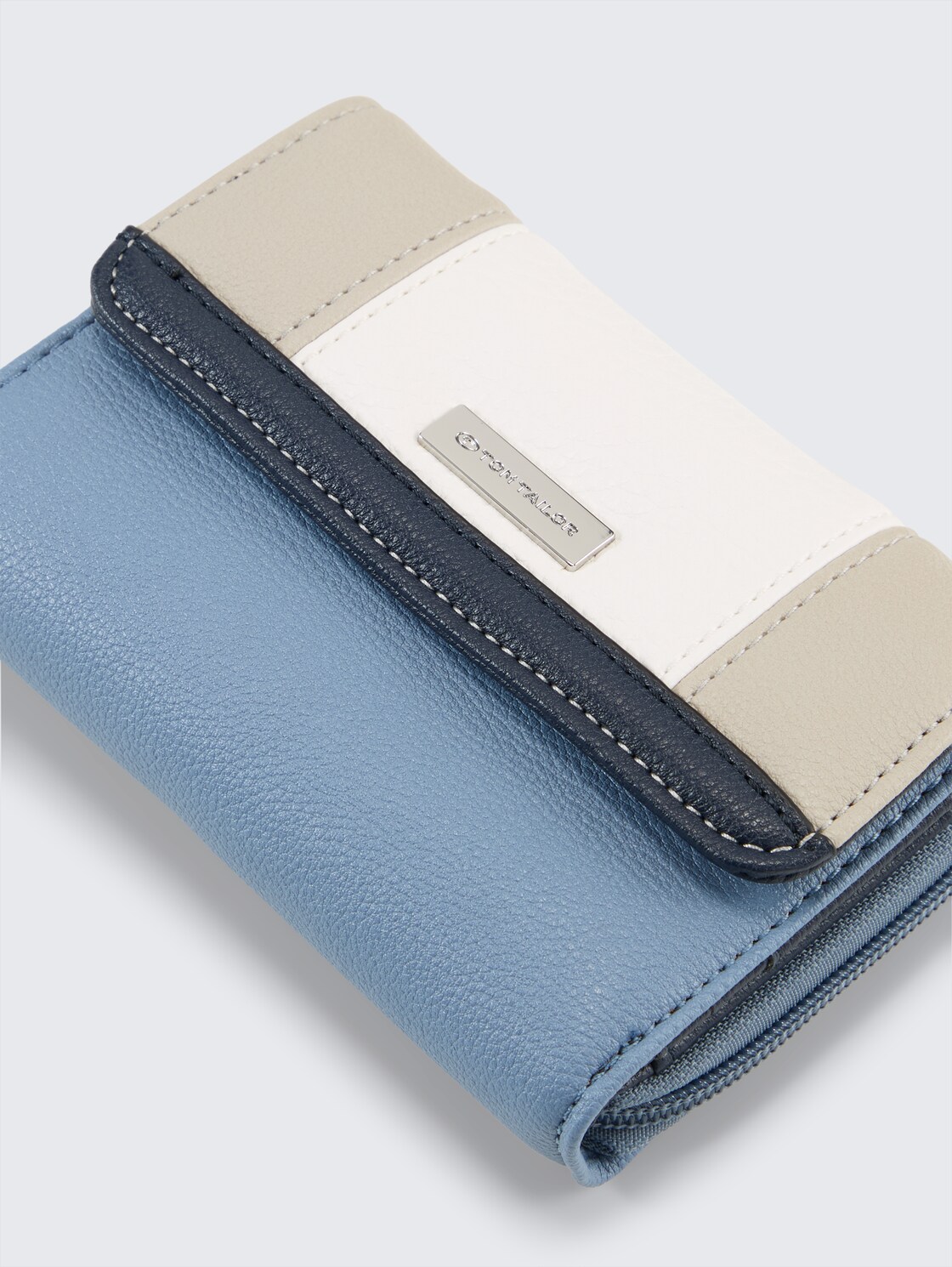 TTJUNA Geldbörse mit Colour-Blocking - denim blue - seitliche Produkt-Ansicht 